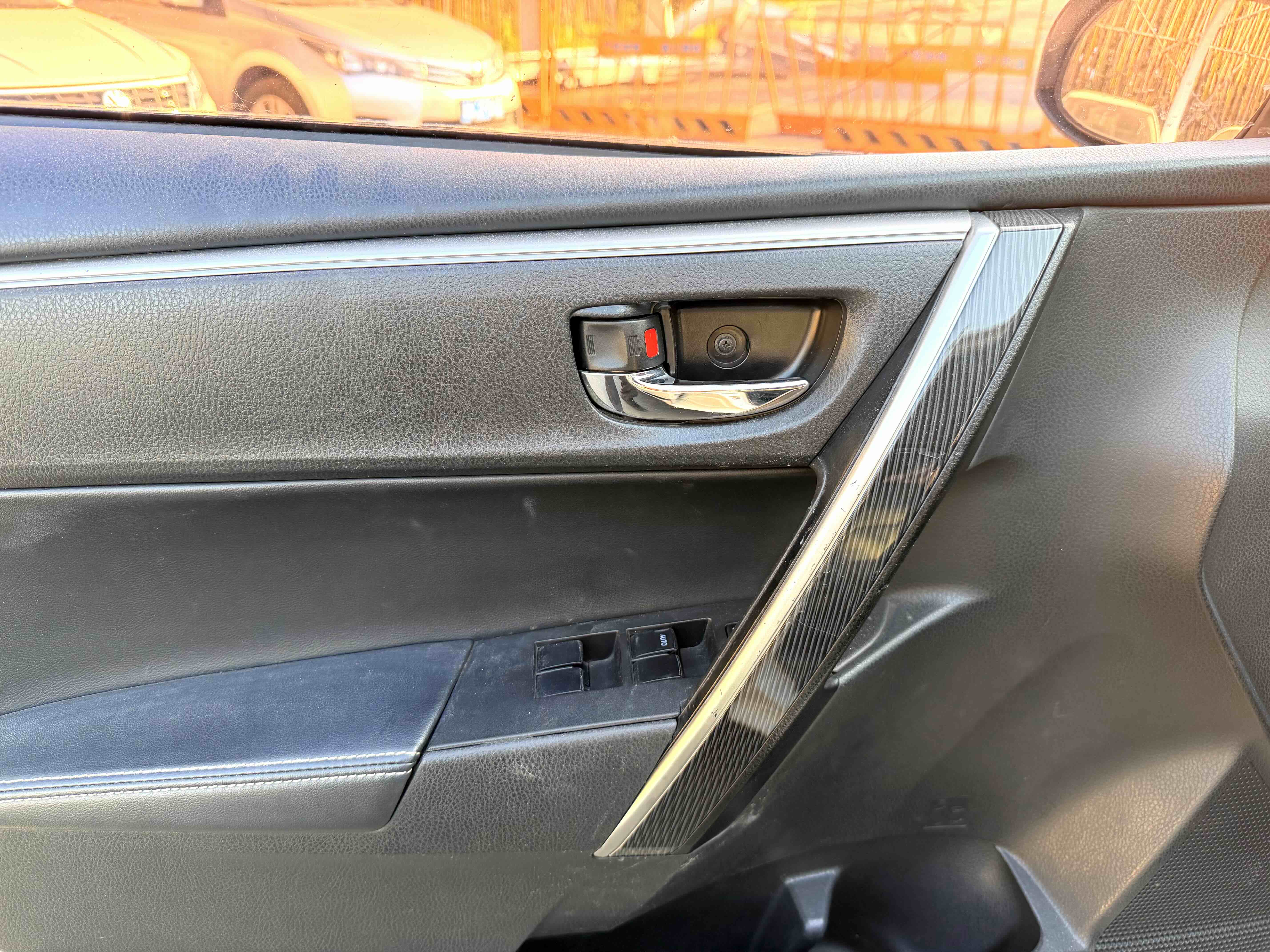 Toyota Corolla 2016 #9 Toyota Corolla 2016 car image #9