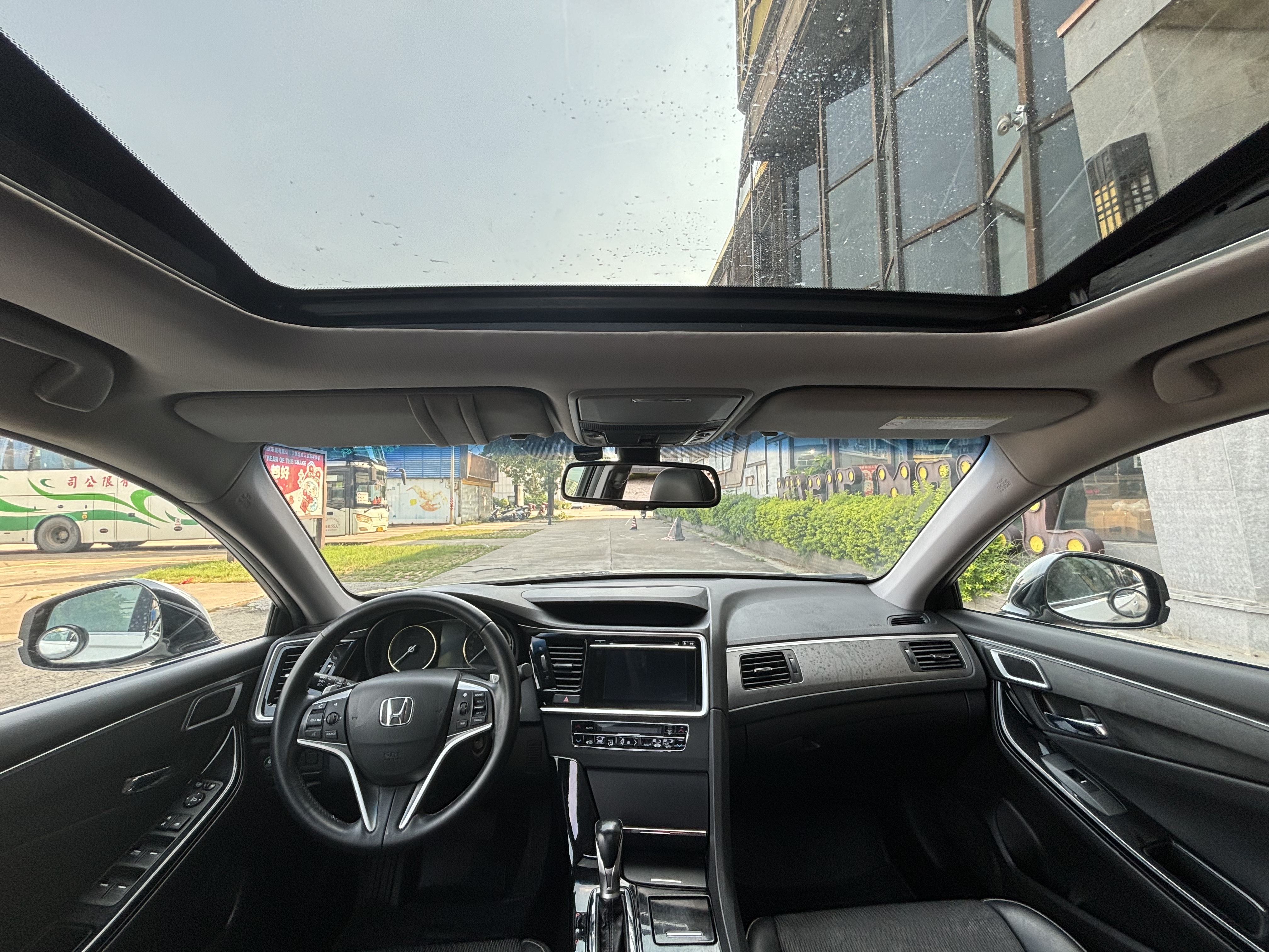 Honda Spirior 2016 #9 Honda Spirior 2016 car image #9