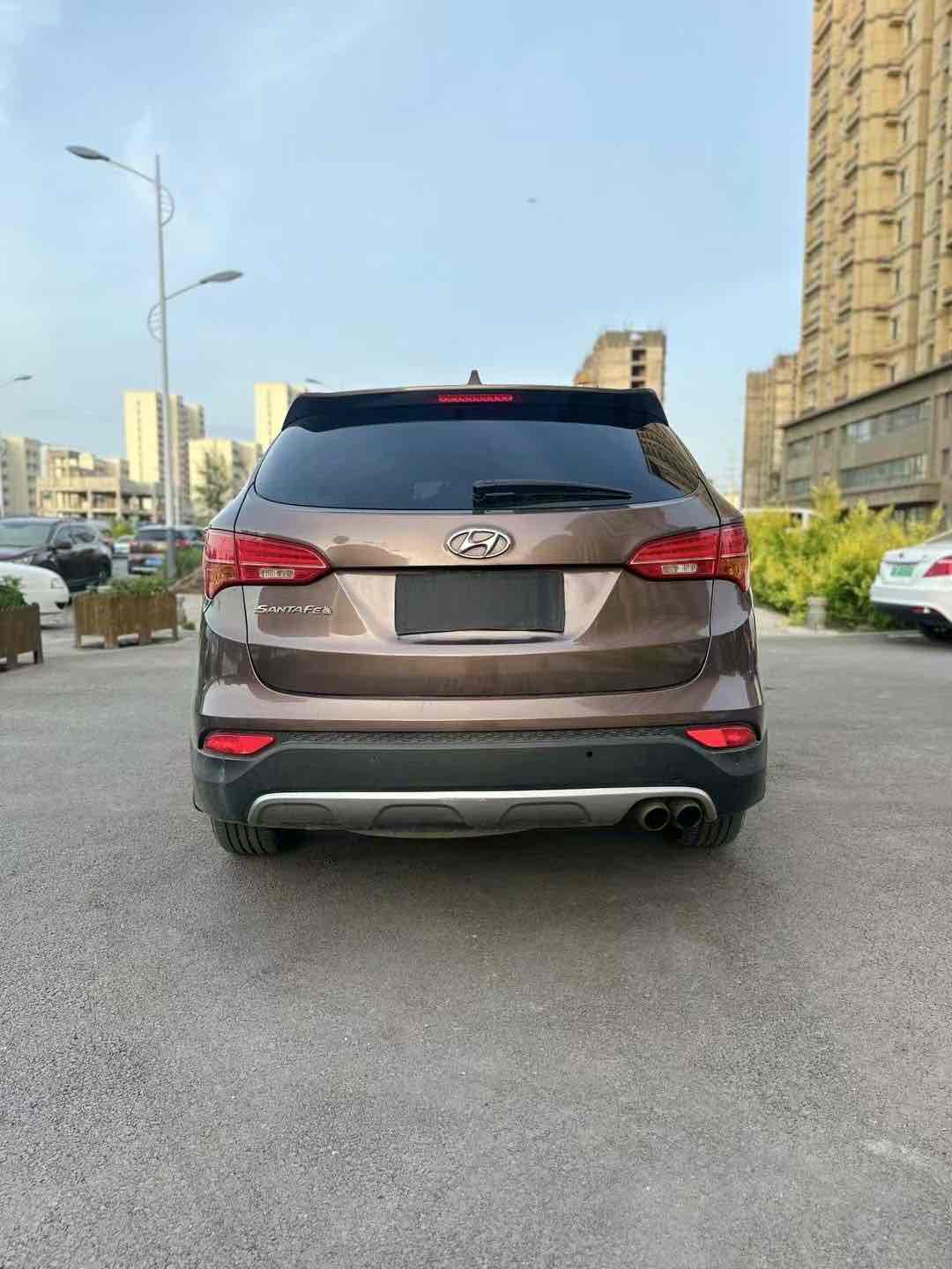 Hyundai Santa Fe (Imported) 2013 car image #9