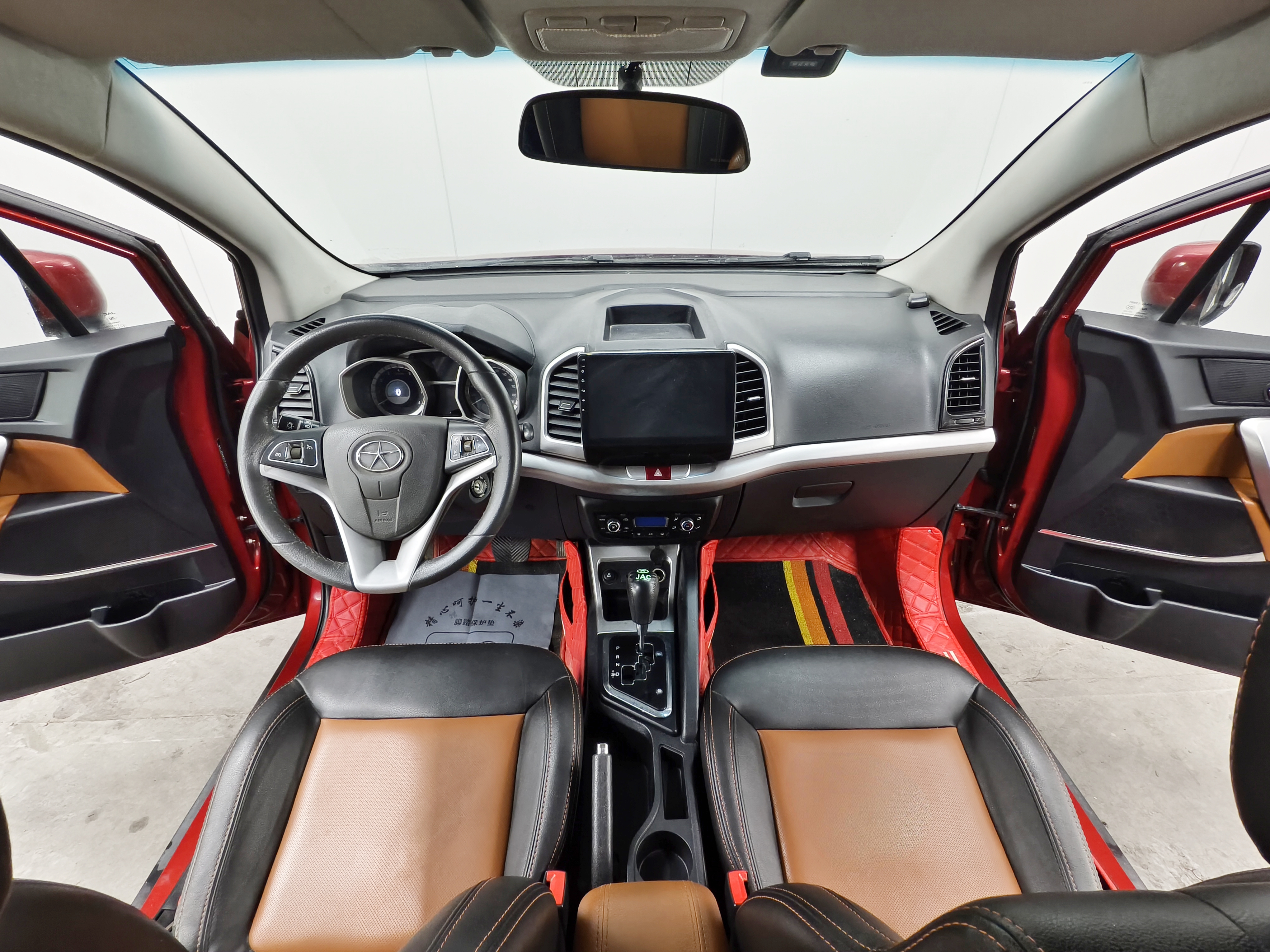 JAC 2015 #9 JAC 2015 car image #9