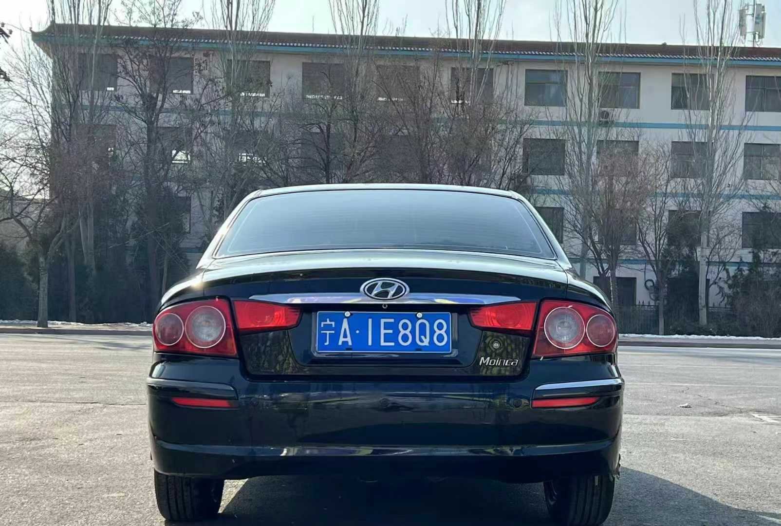 Hyundai moInca 2011 car image #9