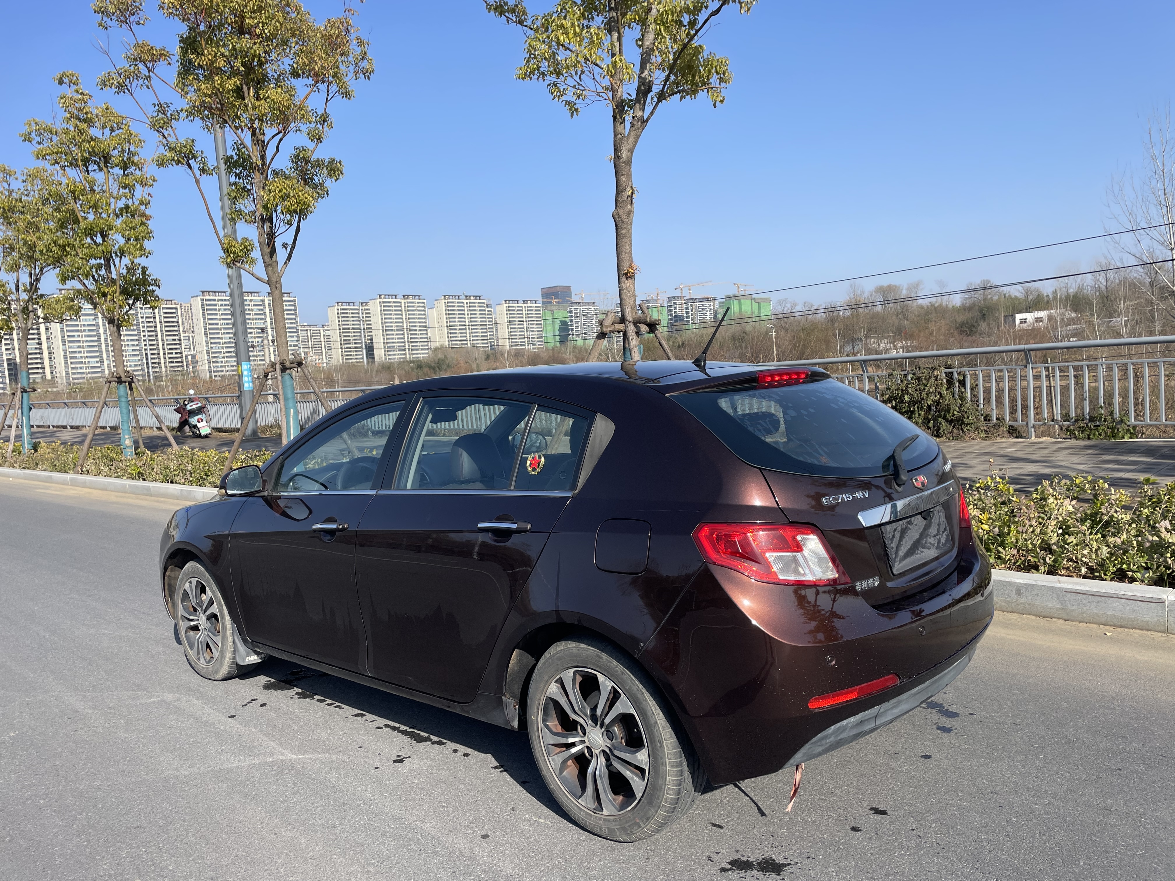 GEELY Emgrand Classic 2014 car image #9