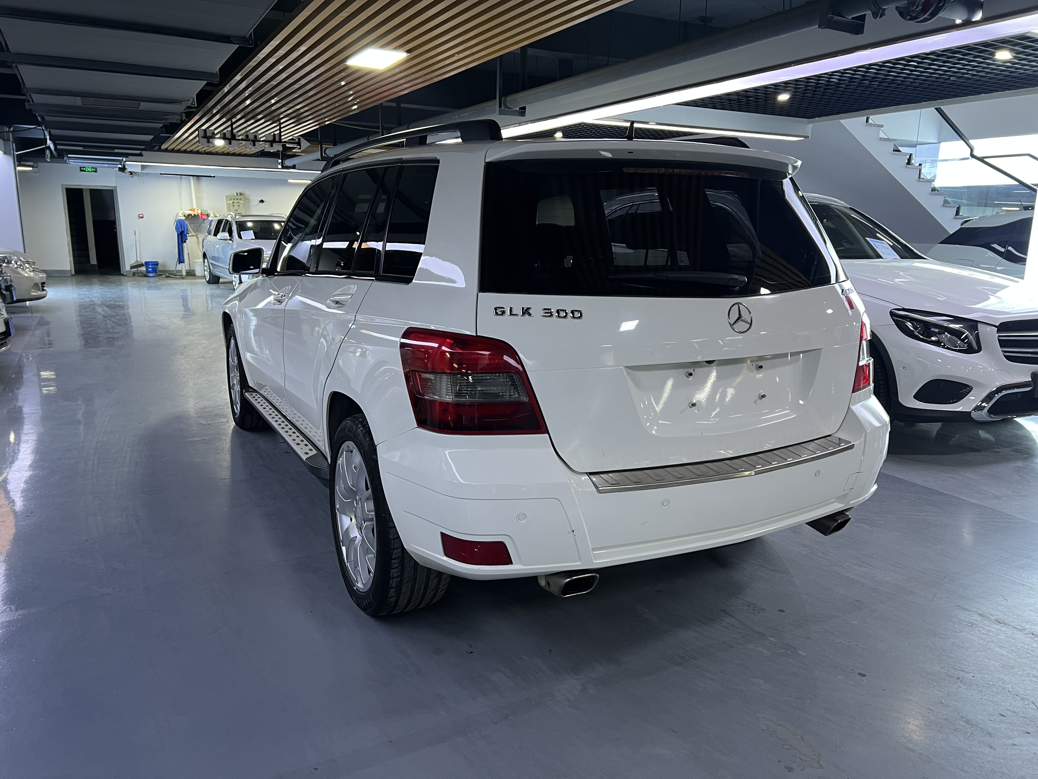 Mercedes-Benz GLK Class (Imported) 2012 immagine di auto #9