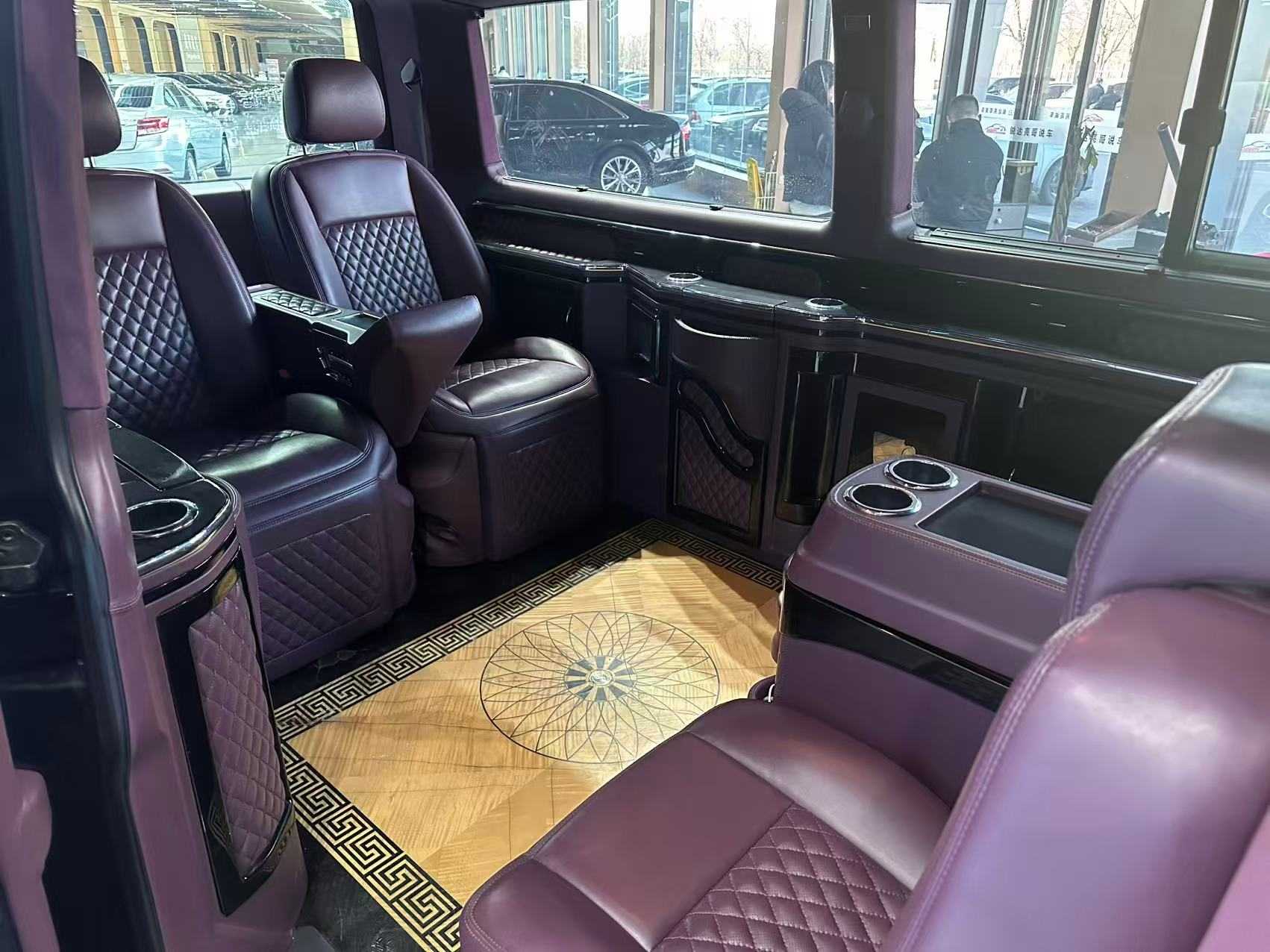 Volkswagen Caravelle 2016 car image #9