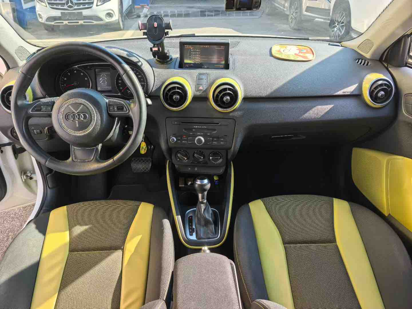 Audi A1 2014 car image #9