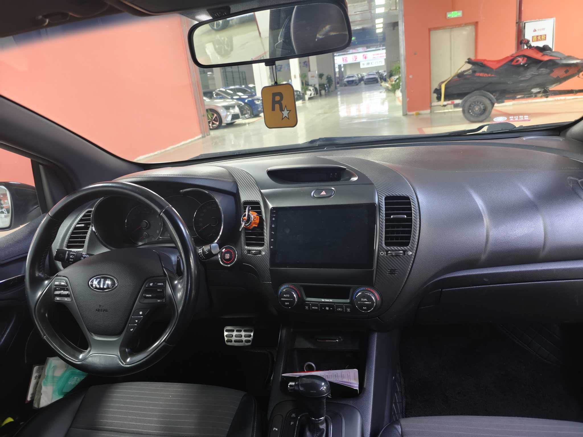 起亚 速迈 2016 汽车图片 #9