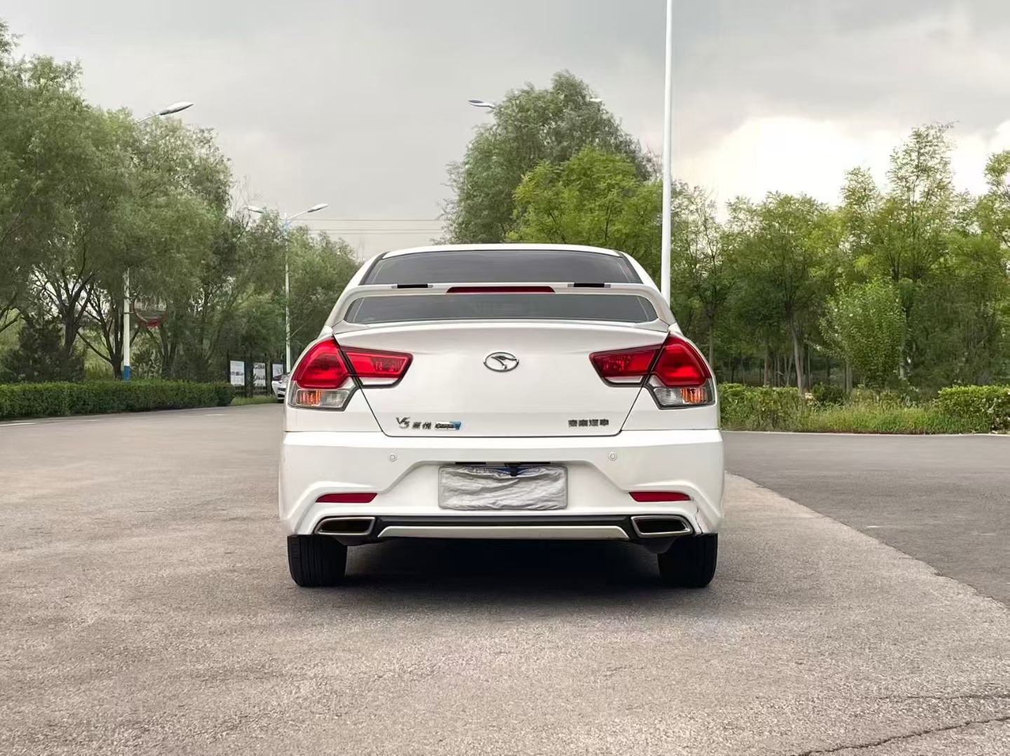 Soueast V3 Lingyue 2015 car image #9