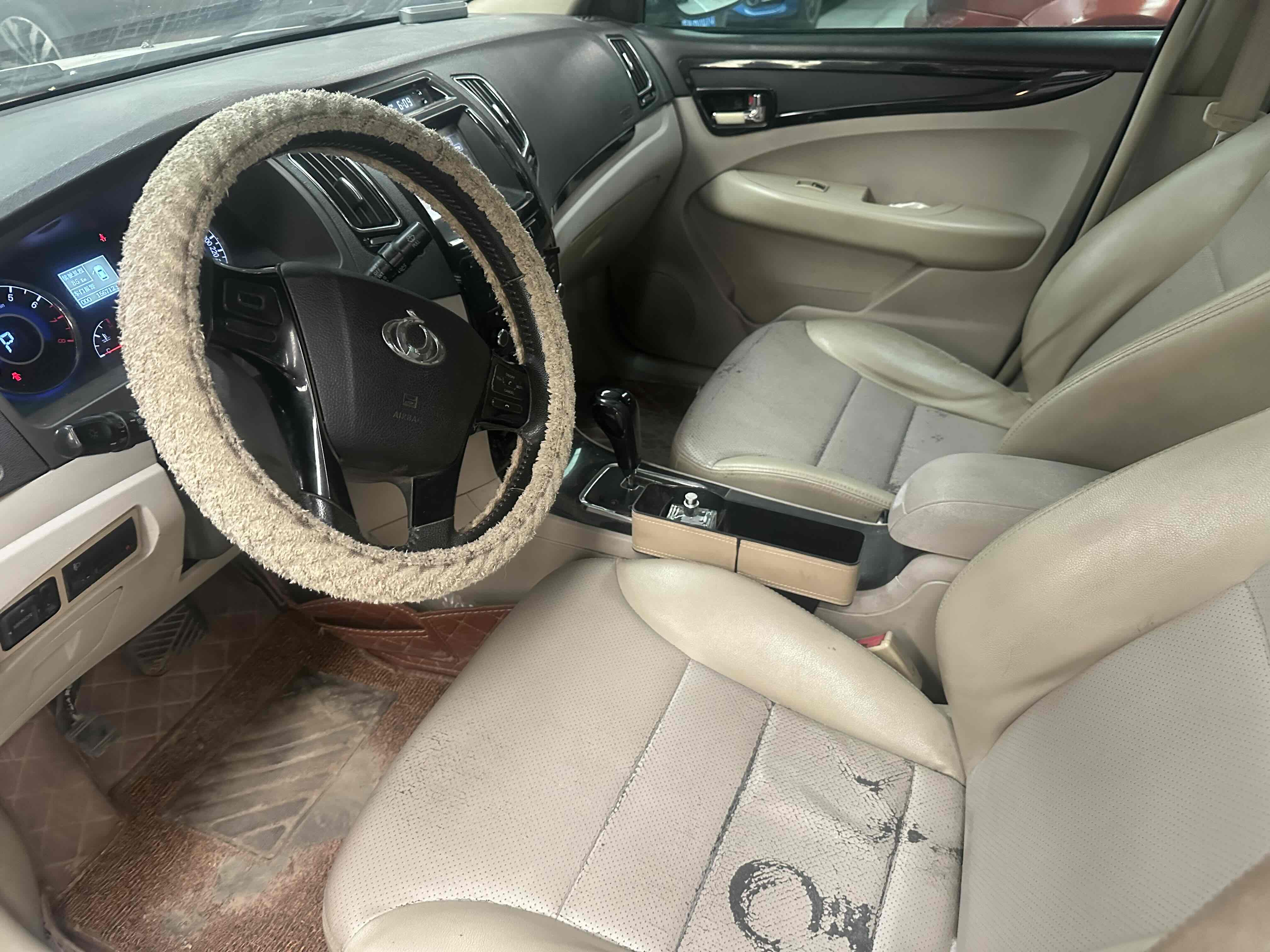 GEELY GC7 2013 car image #9