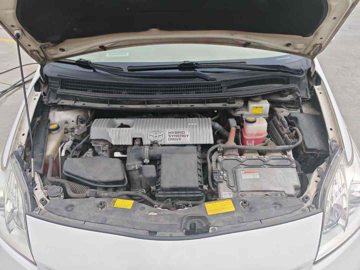 Toyota Prius 2013 car image #9