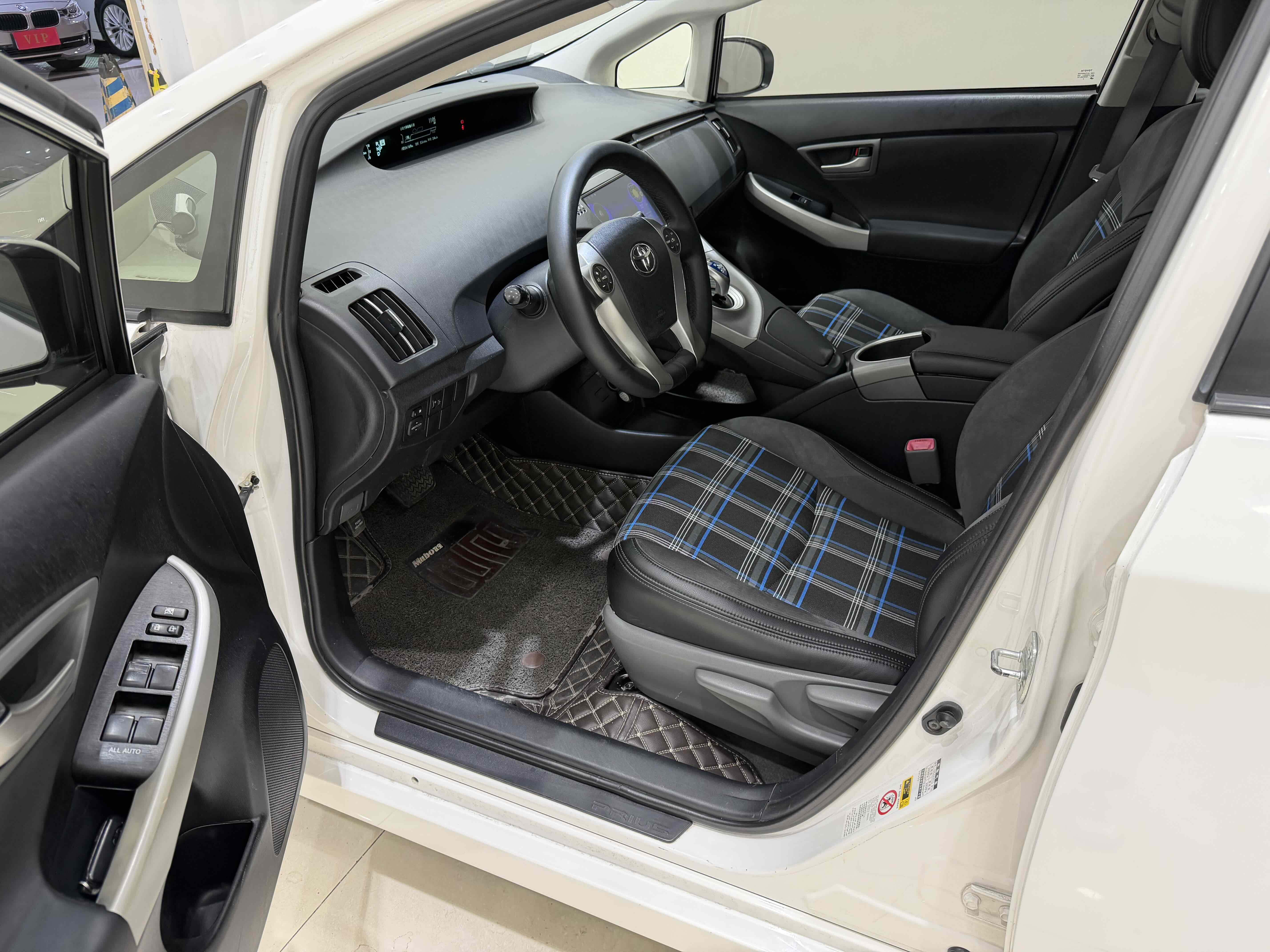 Toyota Prius 2014 imagen de coche #9