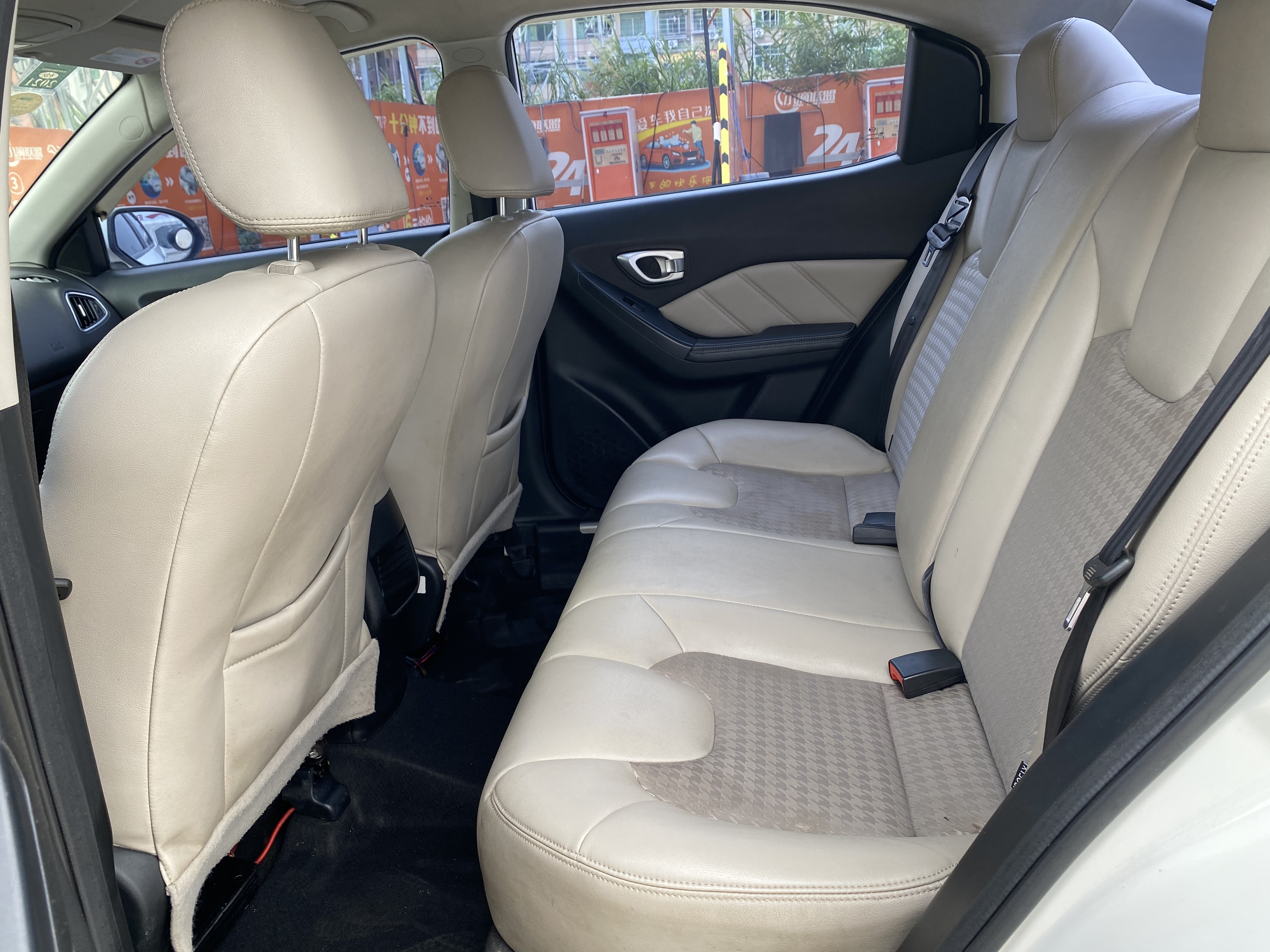 GAC Trumpchi GA3 2015 #9 GAC Trumpchi GA3 2015 car image #9