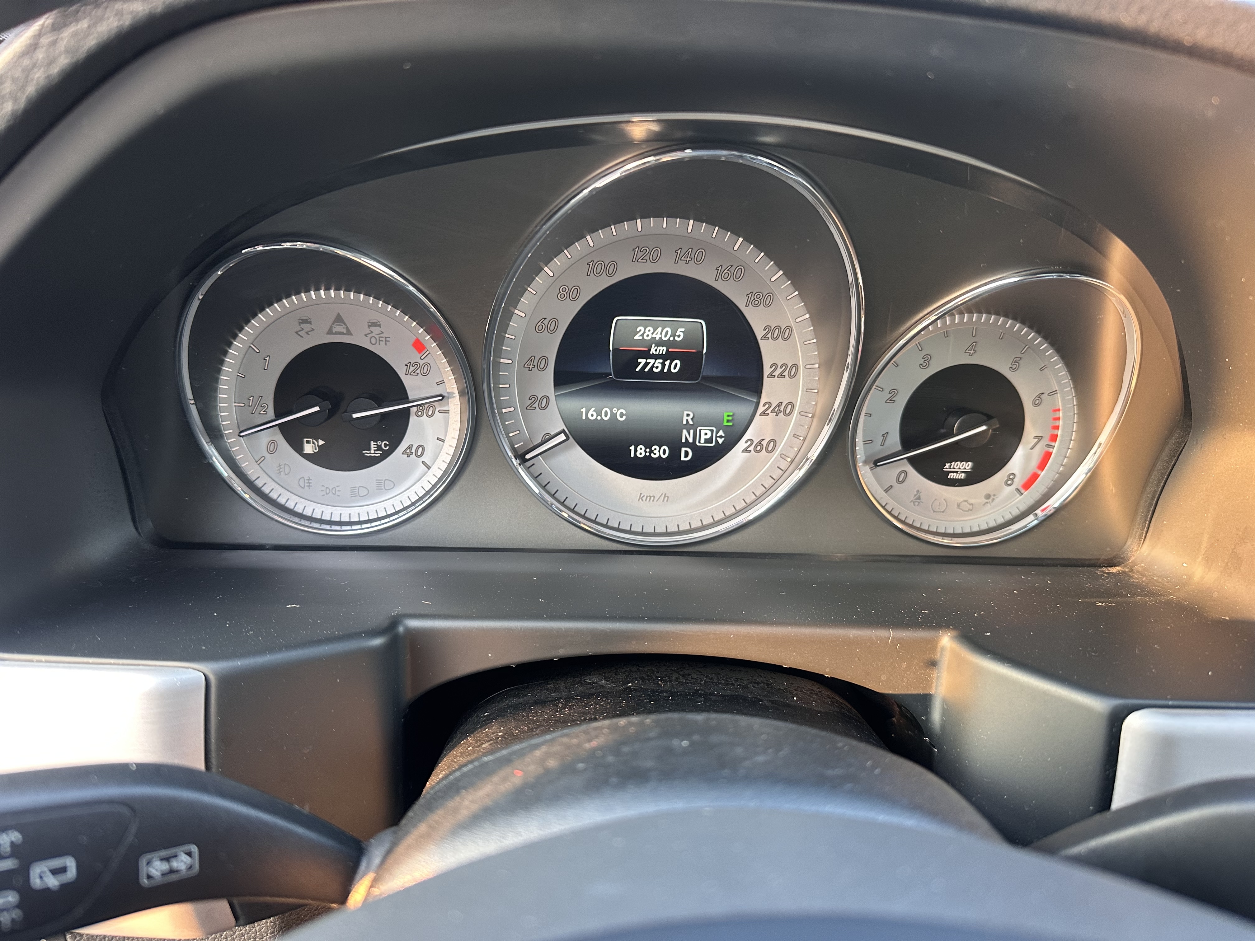 Mercedes-Benz GLK Class 2014 car image #9