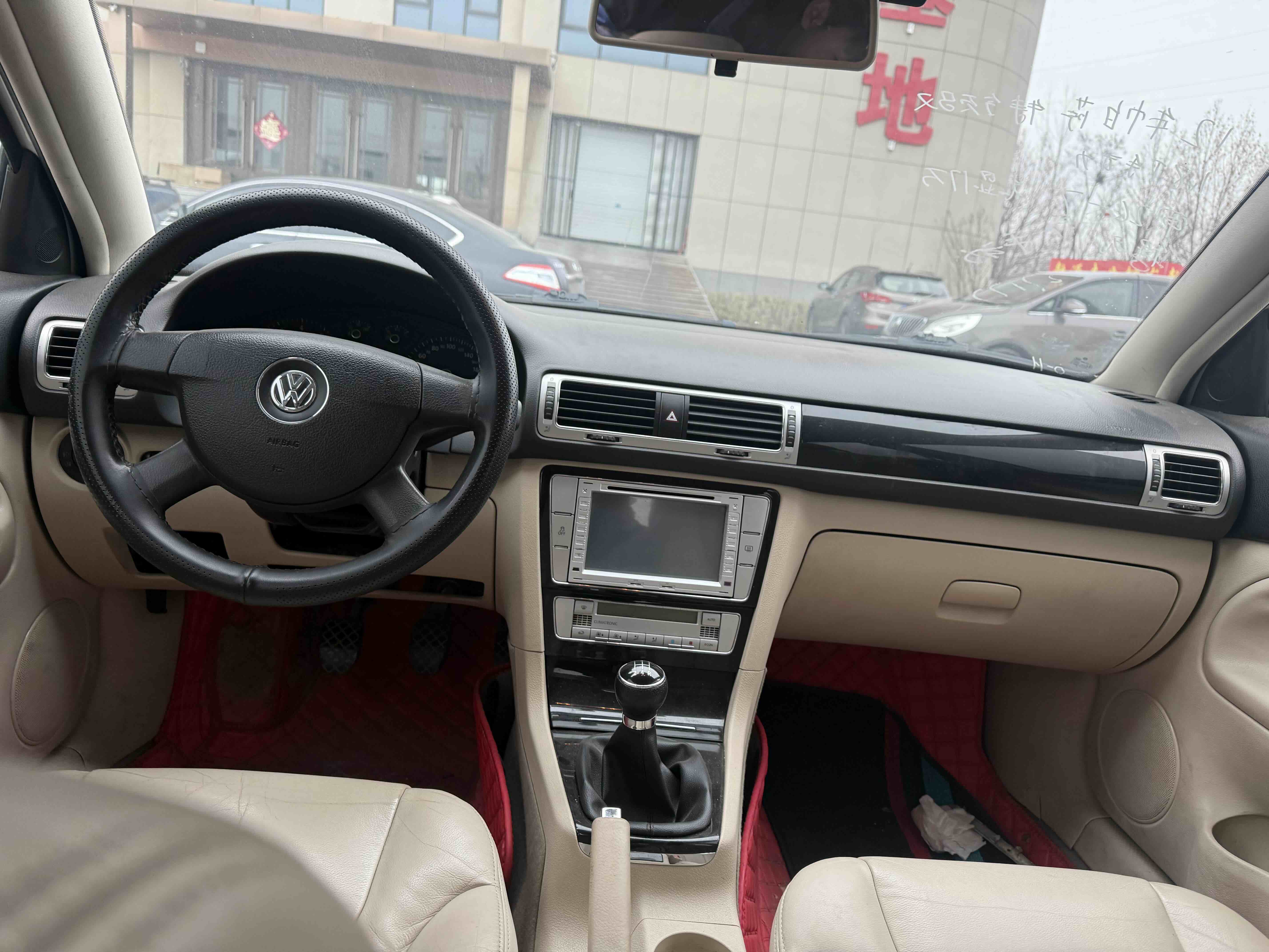 Volkswagen Passat Lingyu 2012 car image #9