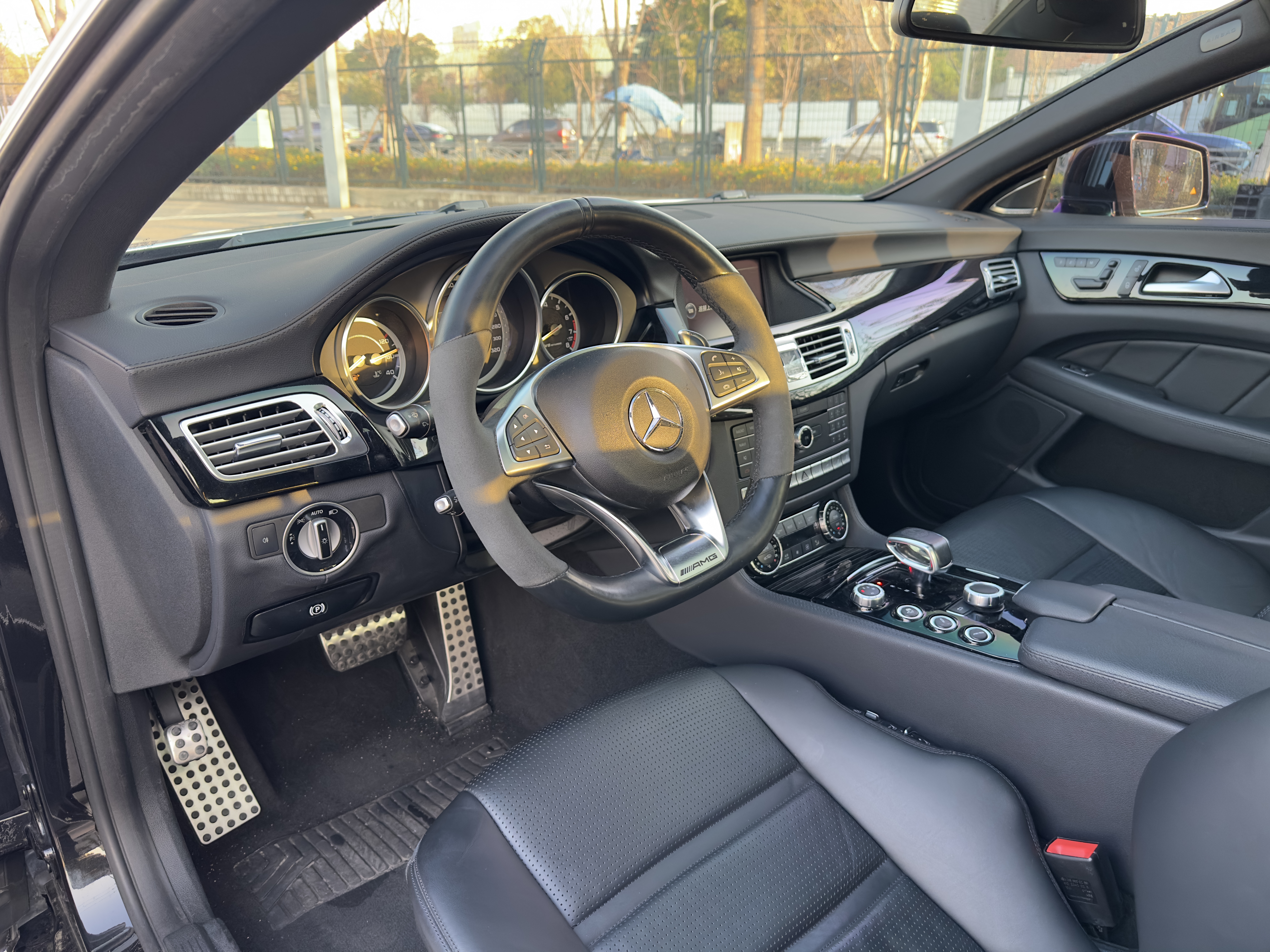 Mercedes-Benz CLS AMG 2015 #9 Mercedes-Benz CLS AMG 2015 car image #9