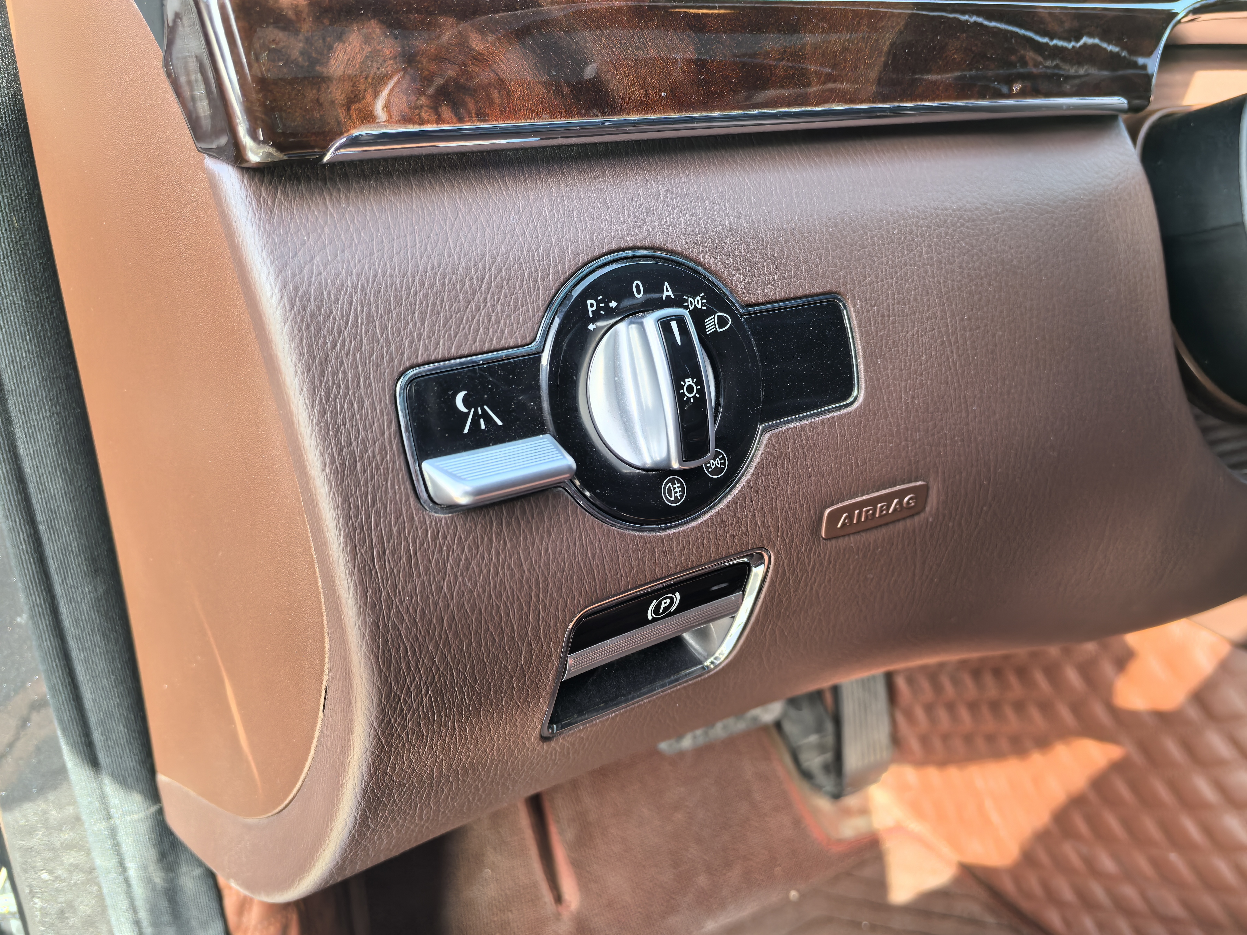 Mercedes-Benz S Class 2012 صورة سيارة #9