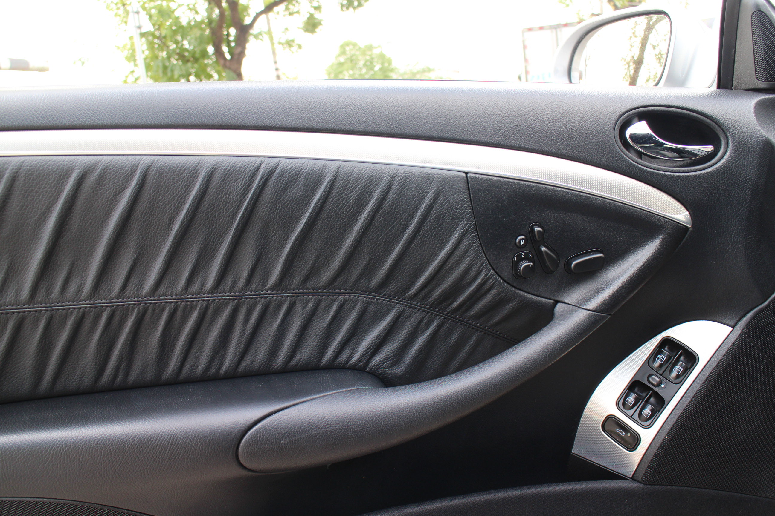 Mercedes-Benz CLK Class 2008 #9 Mercedes-Benz CLK Class 2008 car image #9