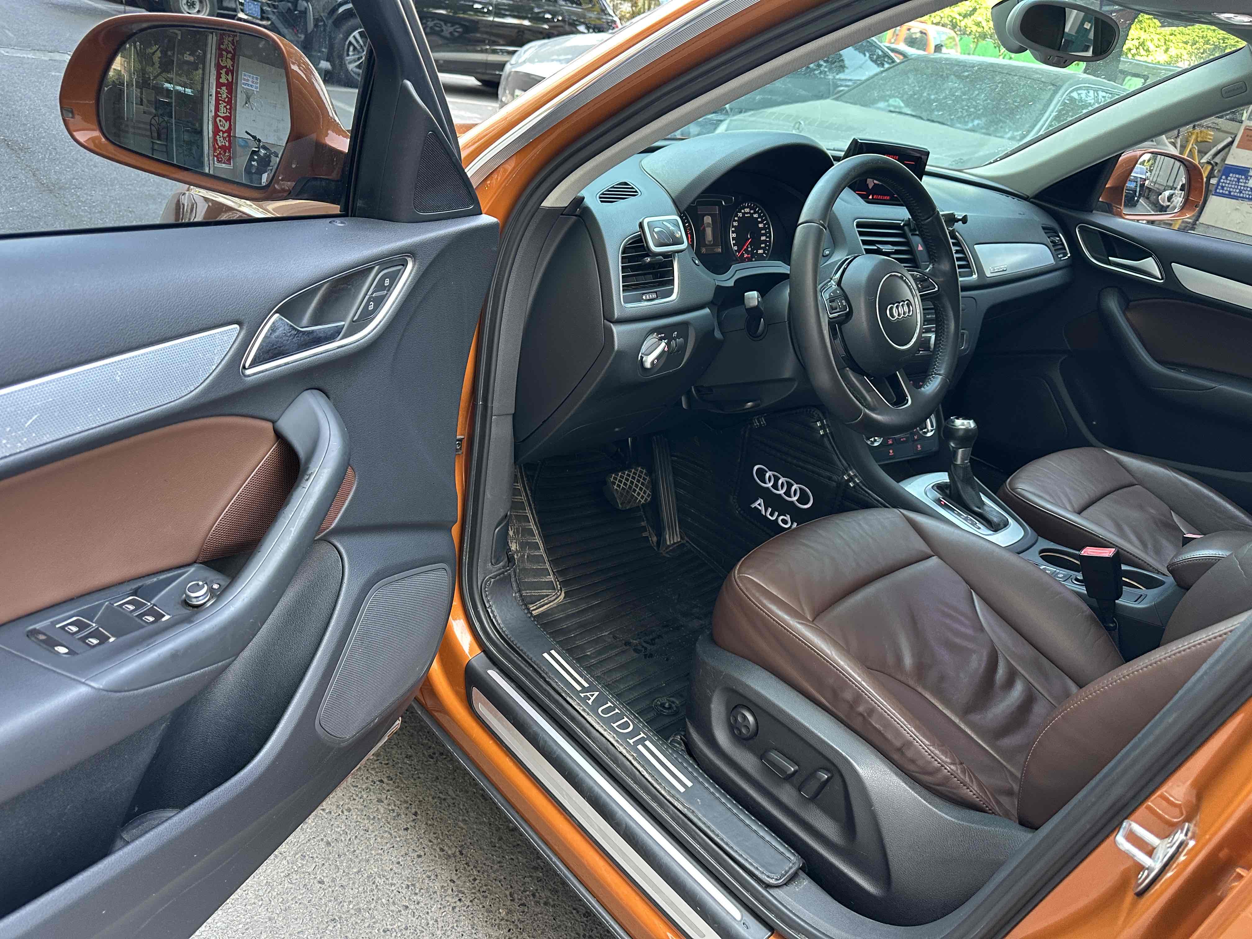 Audi Q3 (Imported) 2013 car image #9