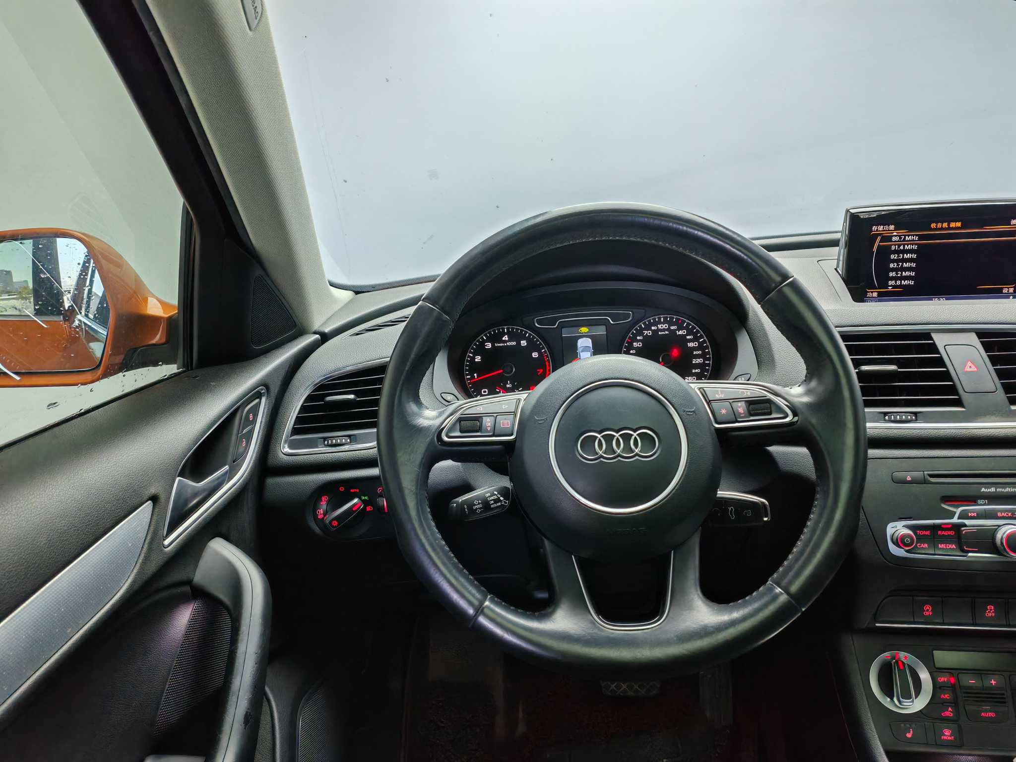 Audi Q3 (Imported) 2014 car image #9