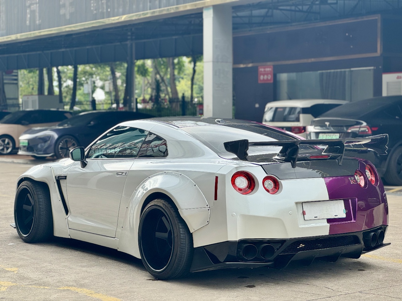 日产 日产GT-R 2010 汽车图片 #9