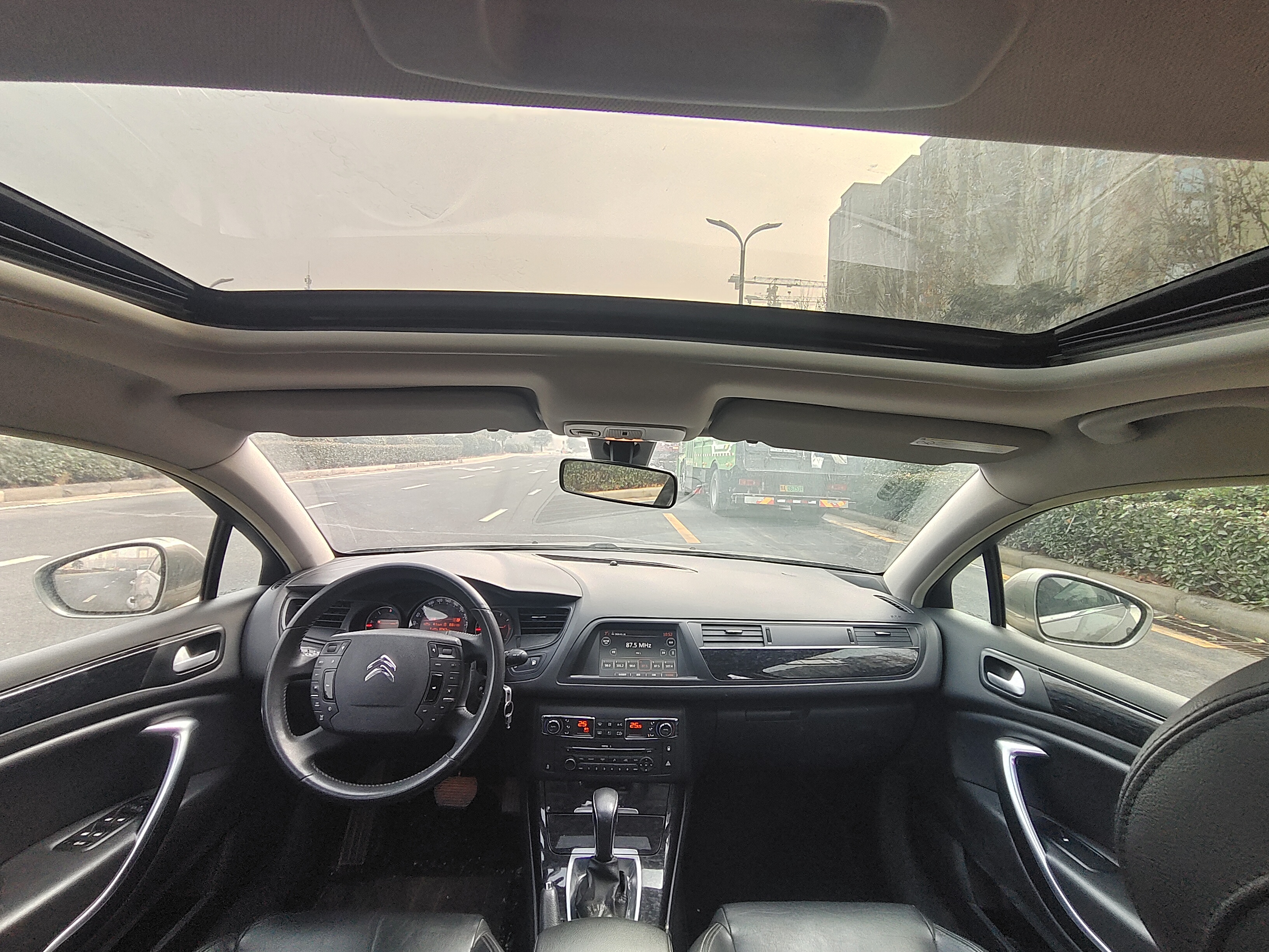 Citroen C5 2016 car image #9