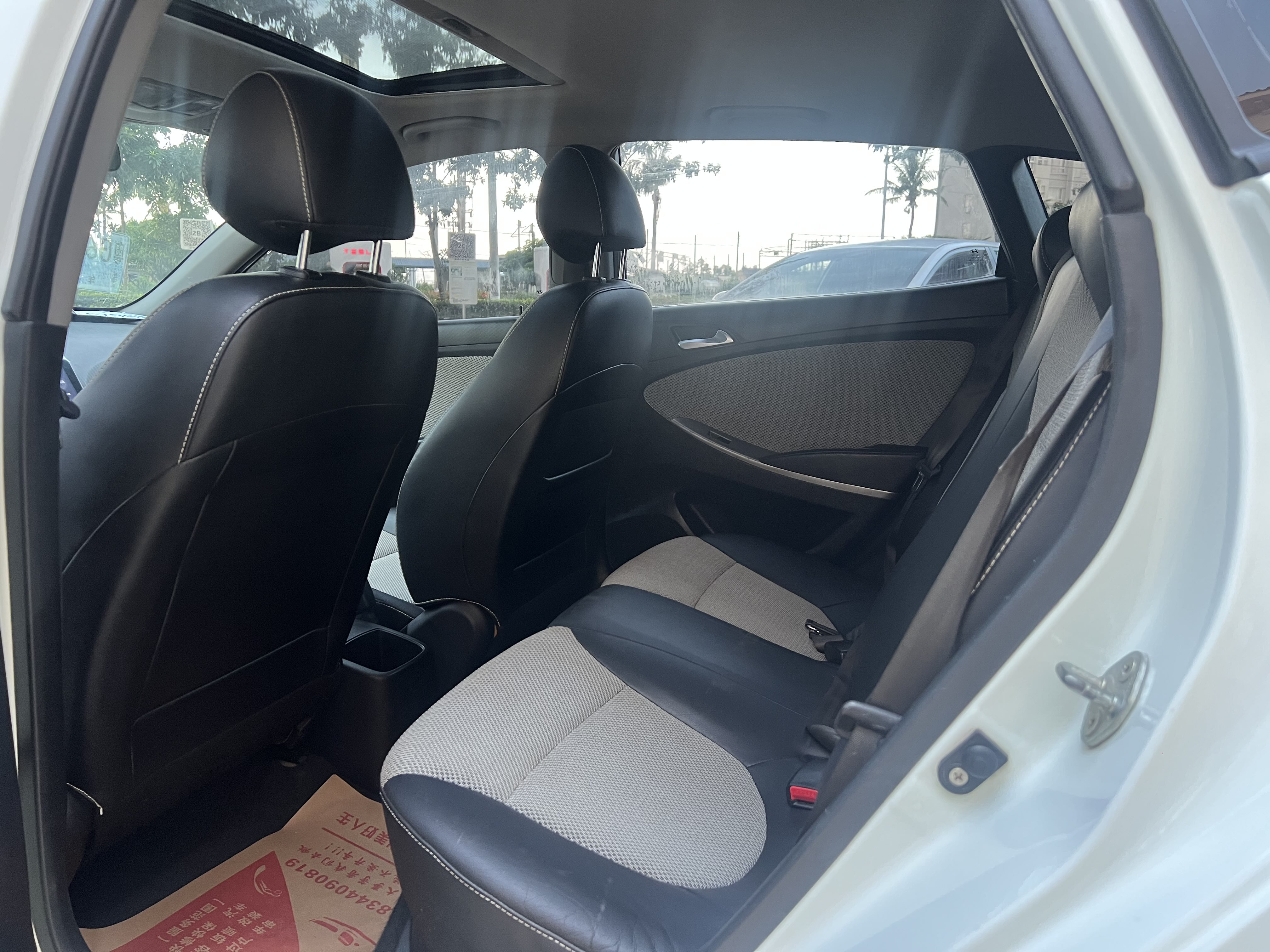 Hyundai Reina Hatchback 2014 #9 Hyundai Reina Hatchback 2014 imagen de coche #9