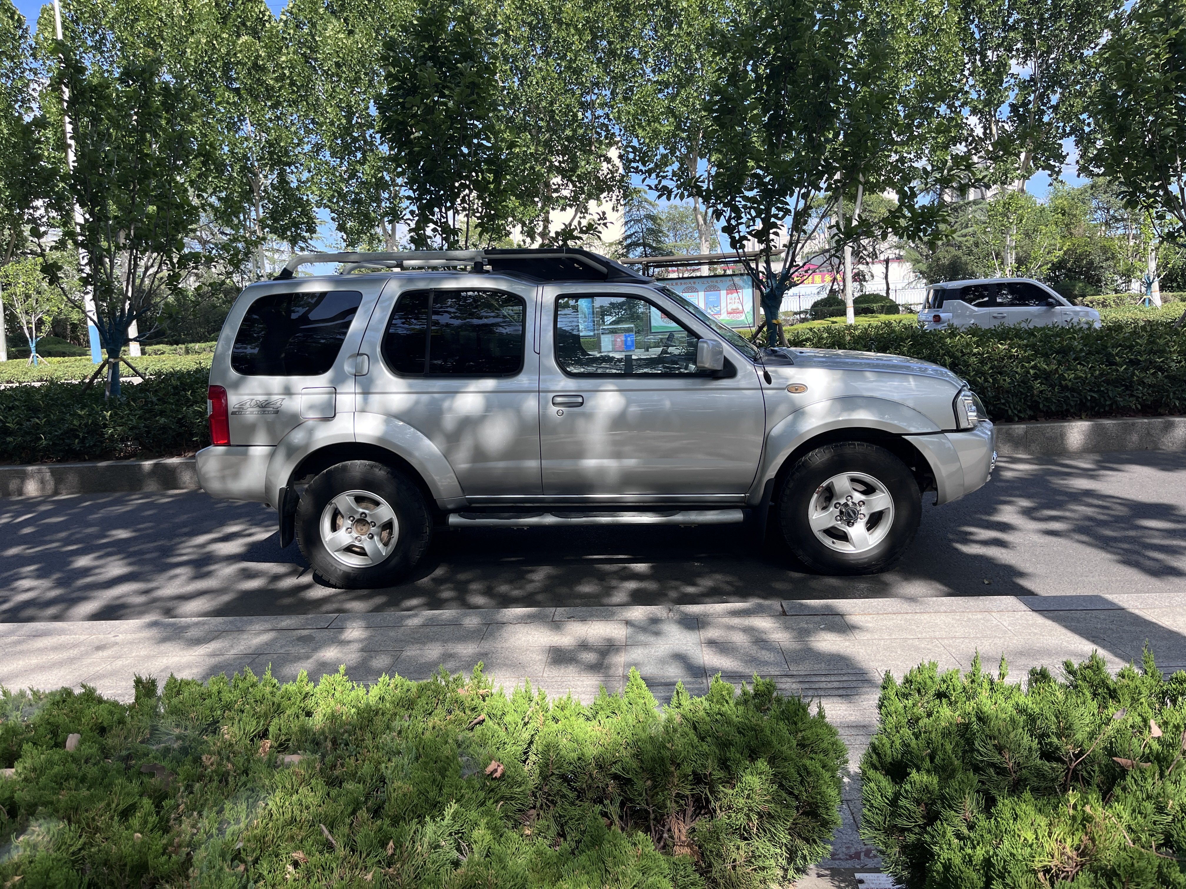 日产 日产帕拉丁 2016 汽车图片 #9