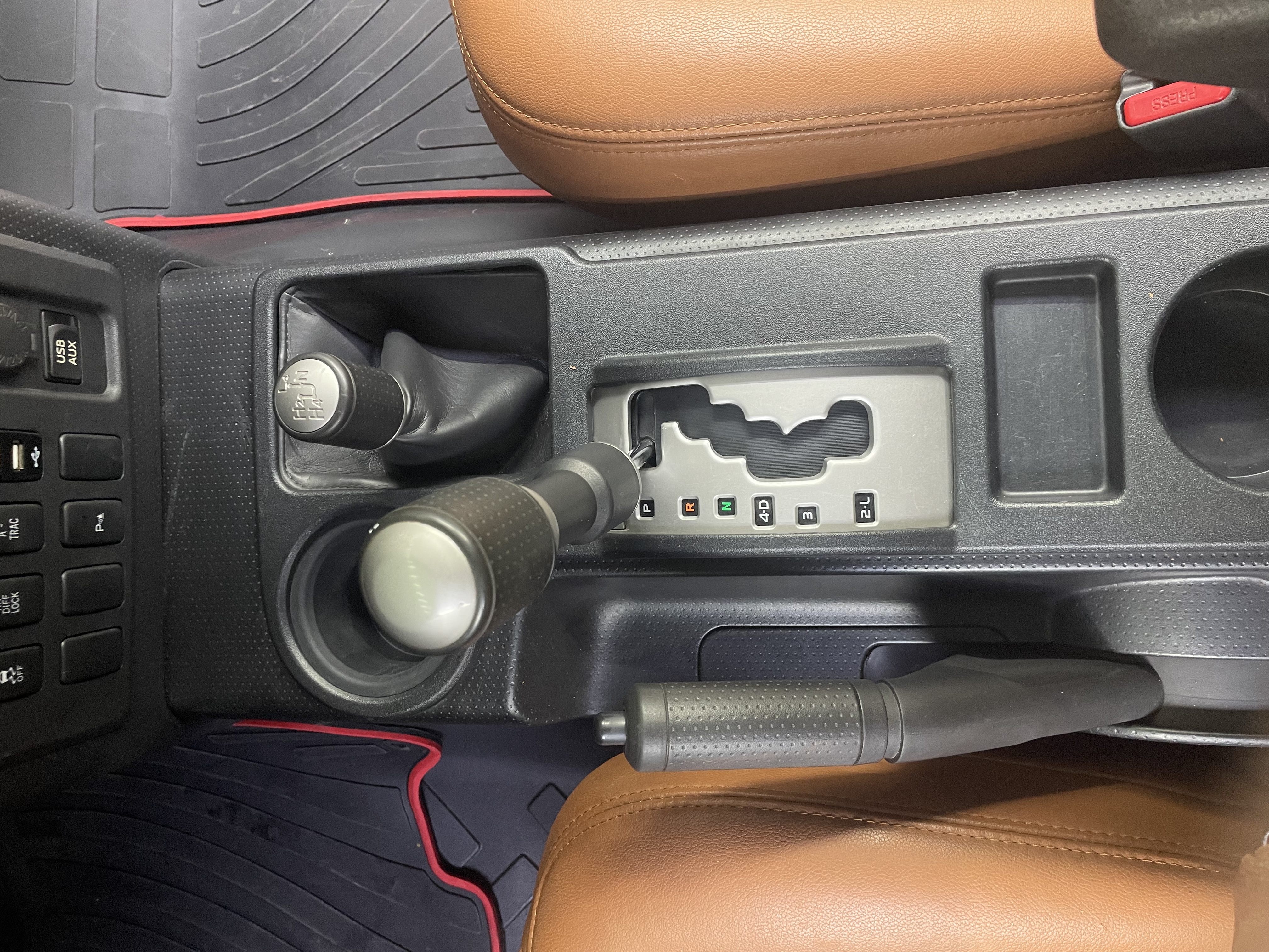 Toyota FJ Cruiser 2012 #9 Toyota FJ Cruiser 2012 car image #9