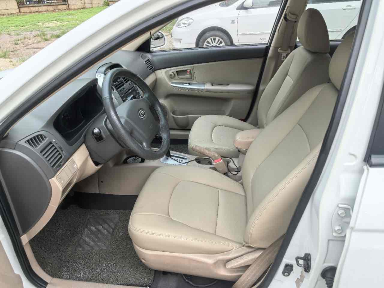 起亚 赛拉图 2008 汽车图片 #9