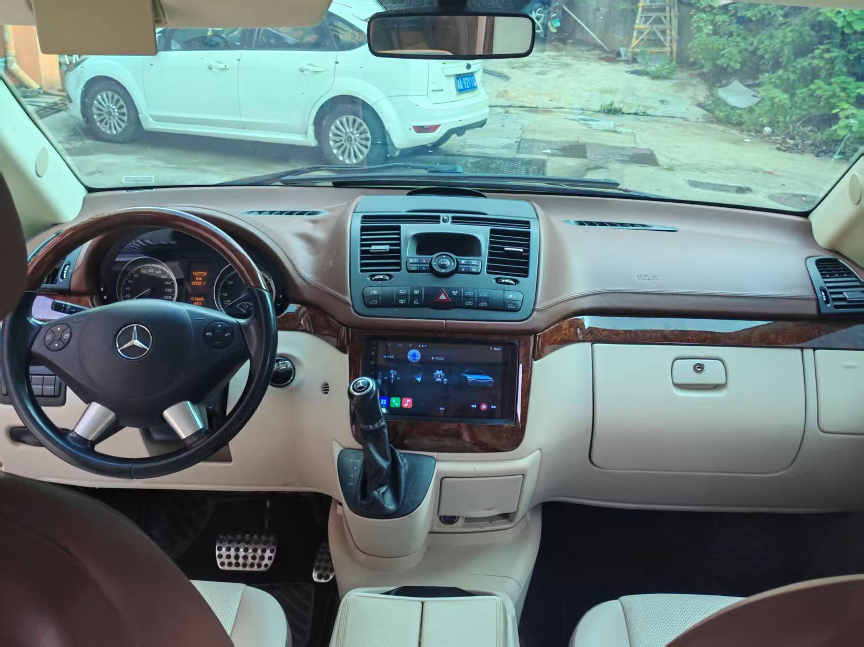 Mercedes-Benz Viano 2016 imagen de coche #9