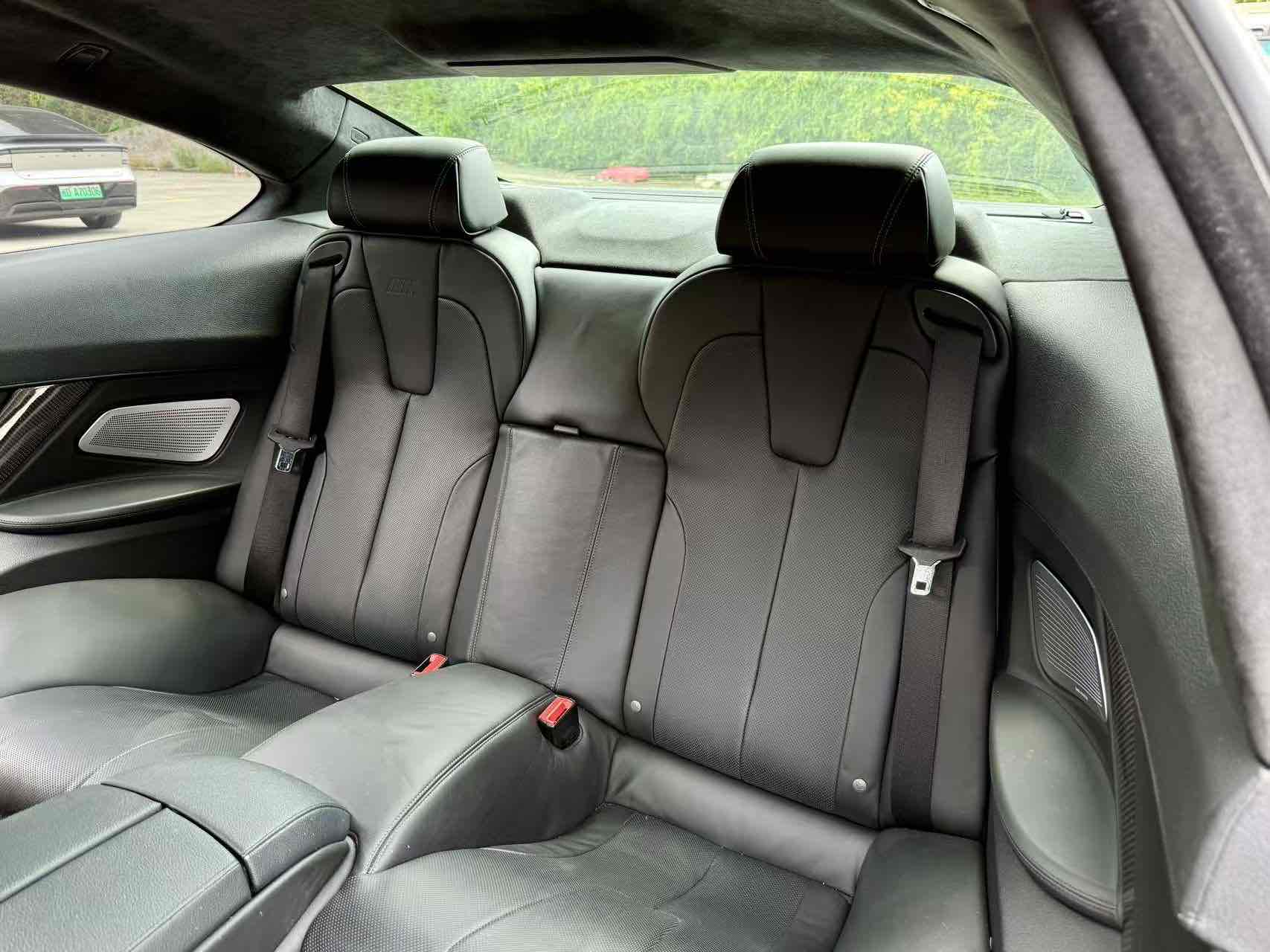 BMW M6 2017 car image #9