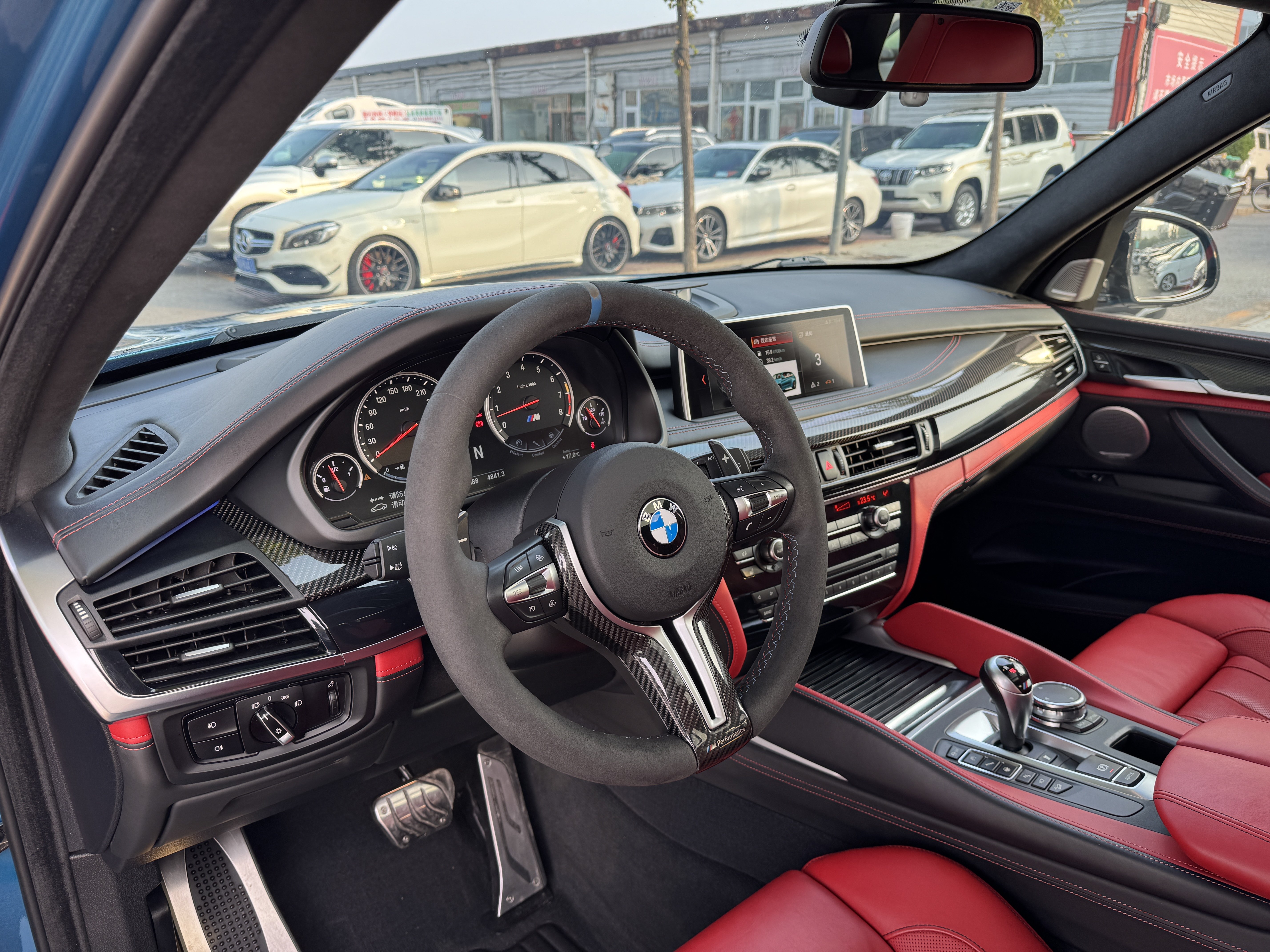 BMW X5 M 2016 car image #9