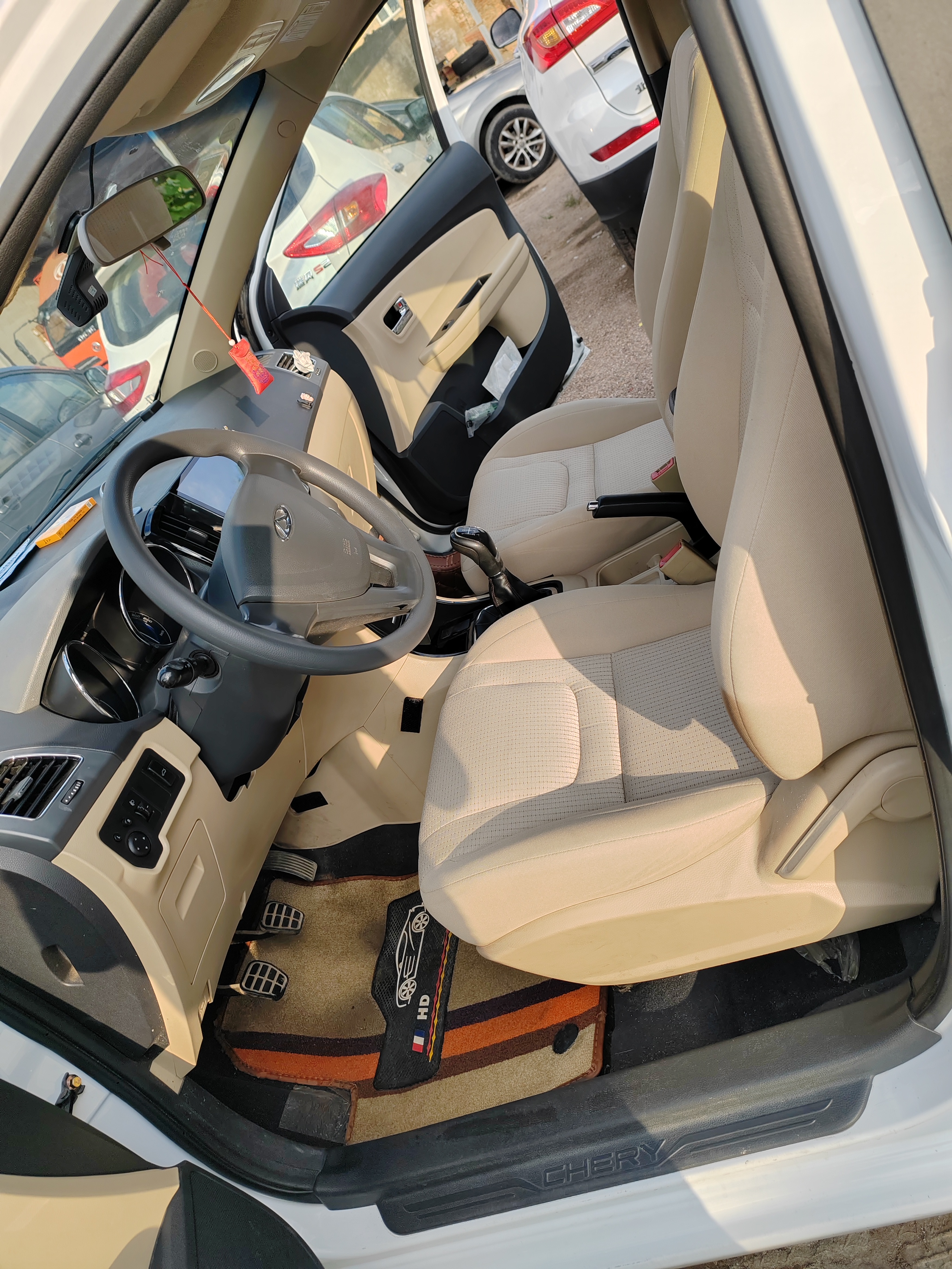 Chery E3 2015 #9 Chery E3 2015 car image #9