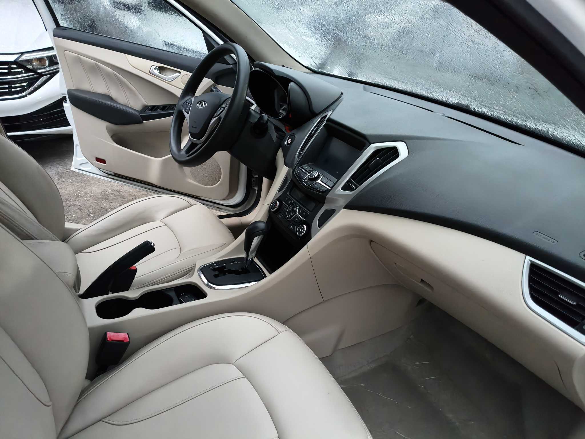 Chery Arrizo 7 2014 صورة سيارة #9