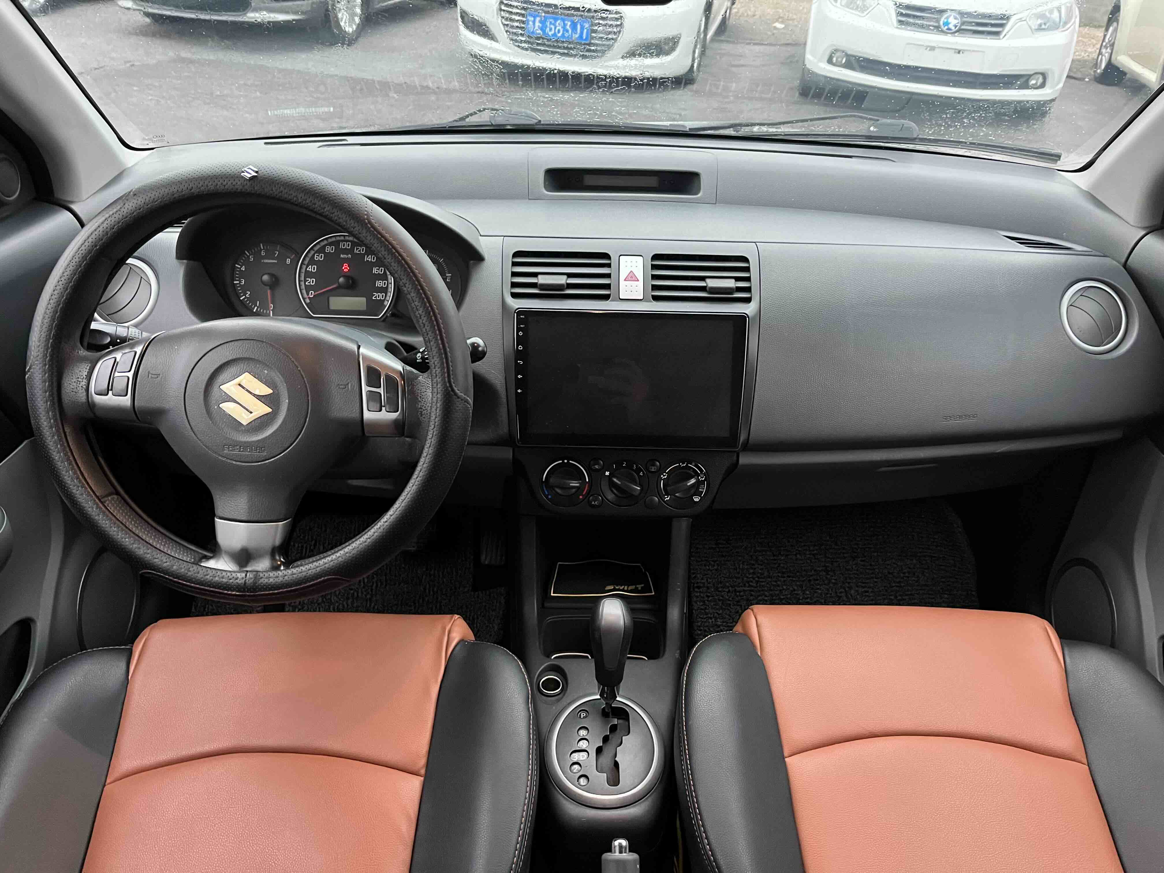 Suzuki Swift 2011 #9 Suzuki Swift 2011 car image #9