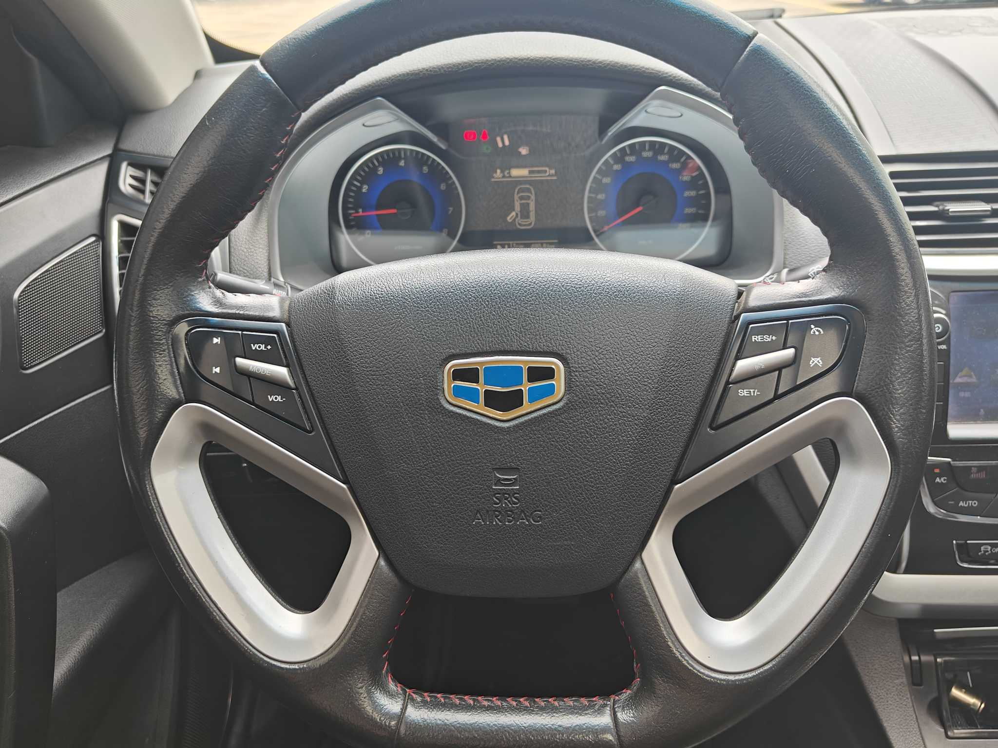 GEELY Emgrand 2015 #9 GEELY Emgrand 2015 car image #9