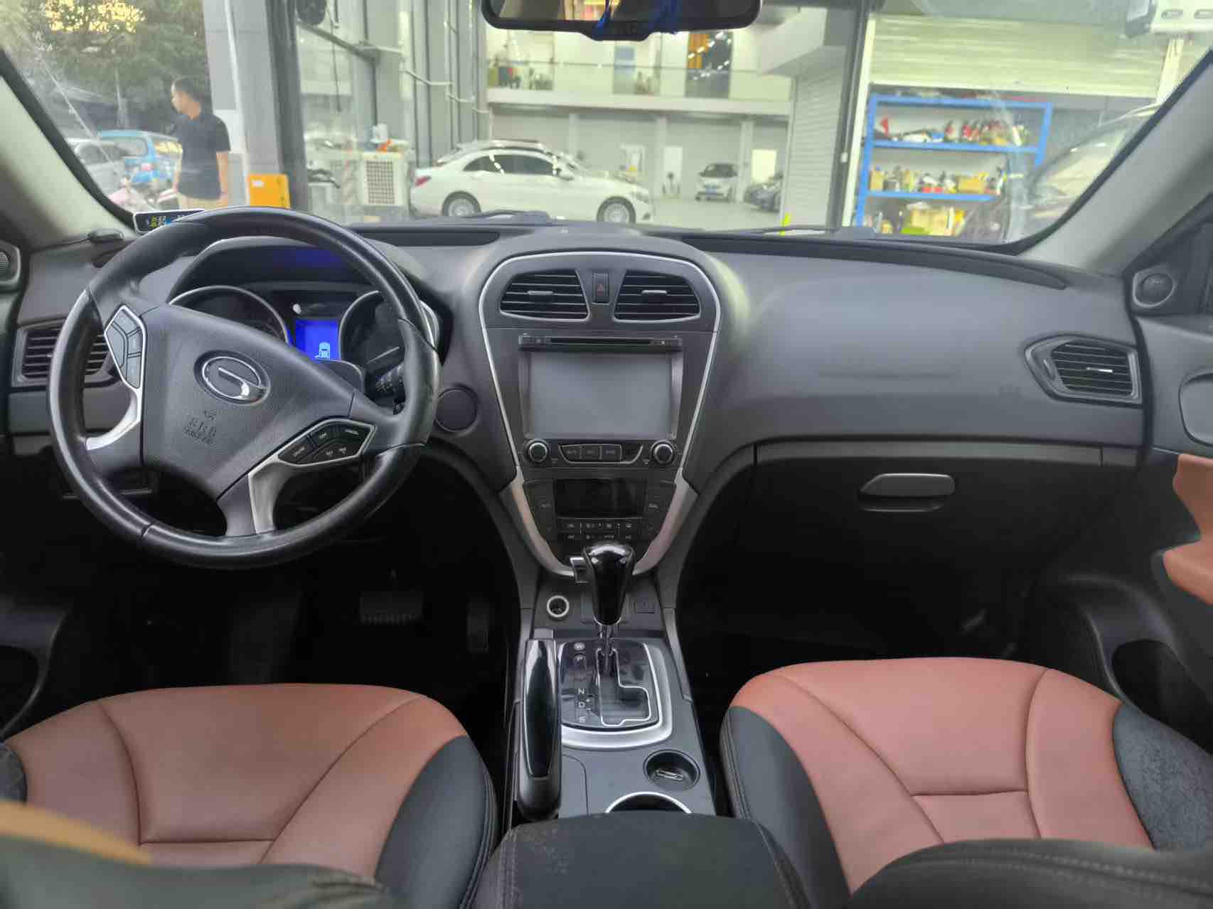 GAC Trumpchi GS5 Super 2015 car image #9