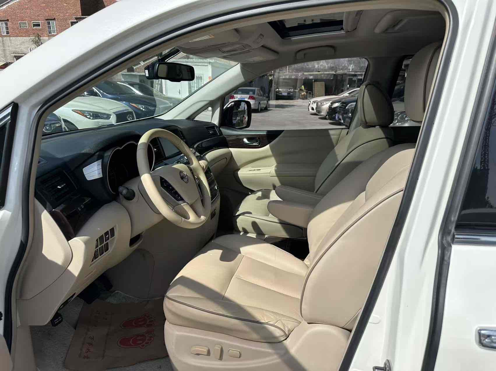 日产 贵士 2016 汽车图片 #9