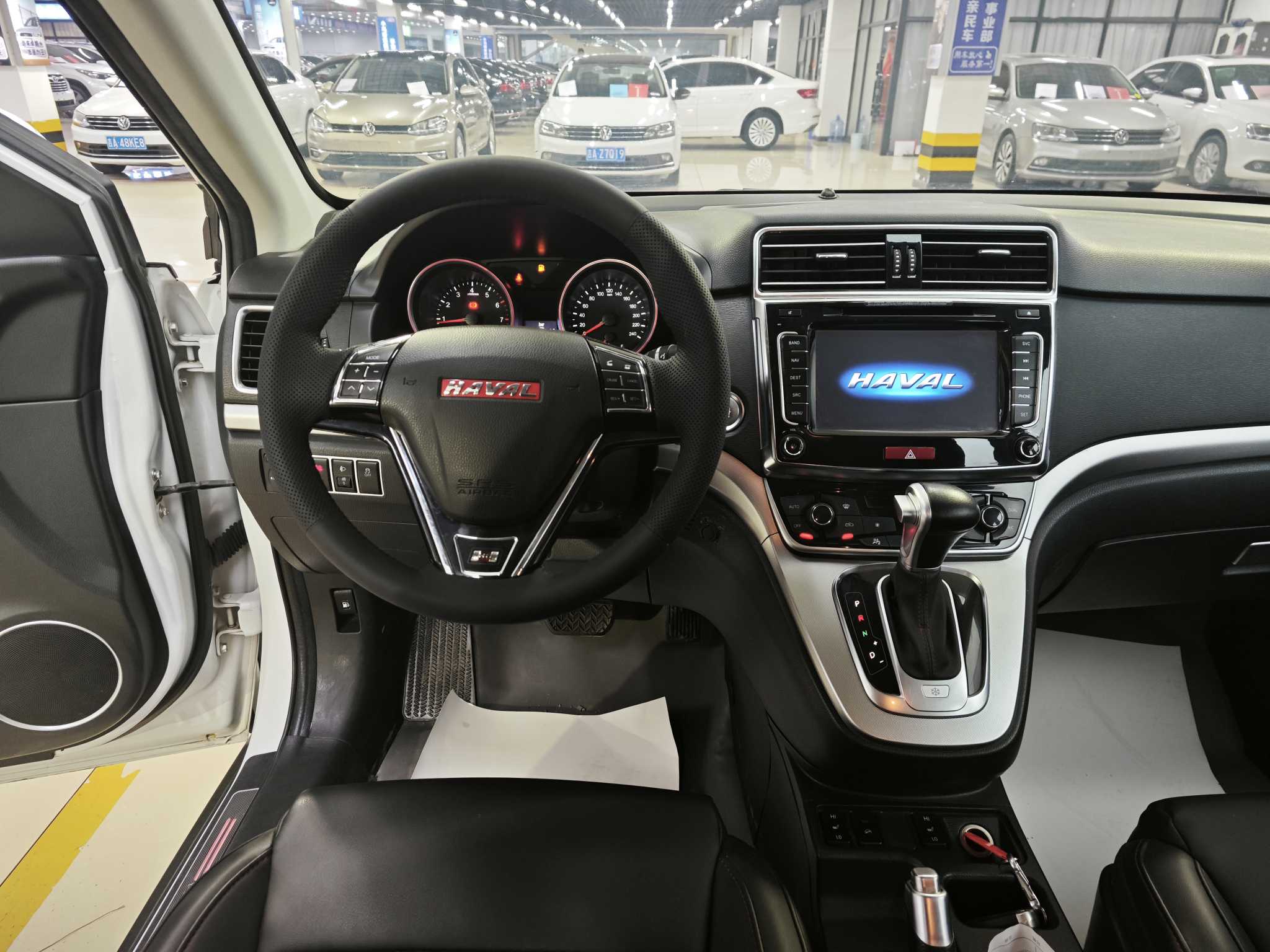 Haval H6 2015 image de voiture #9