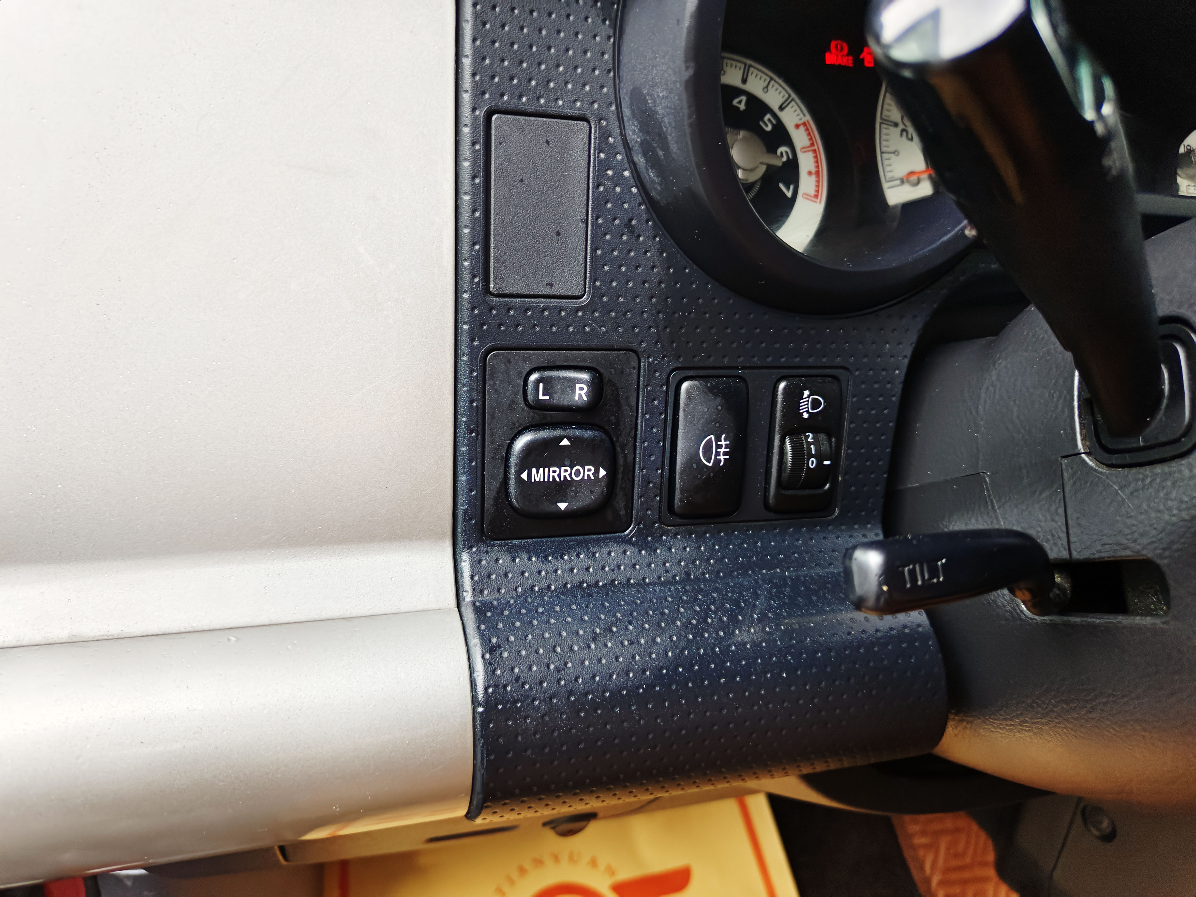 Toyota FJ Cruiser 2010 #9 Toyota FJ Cruiser 2010 car image #9