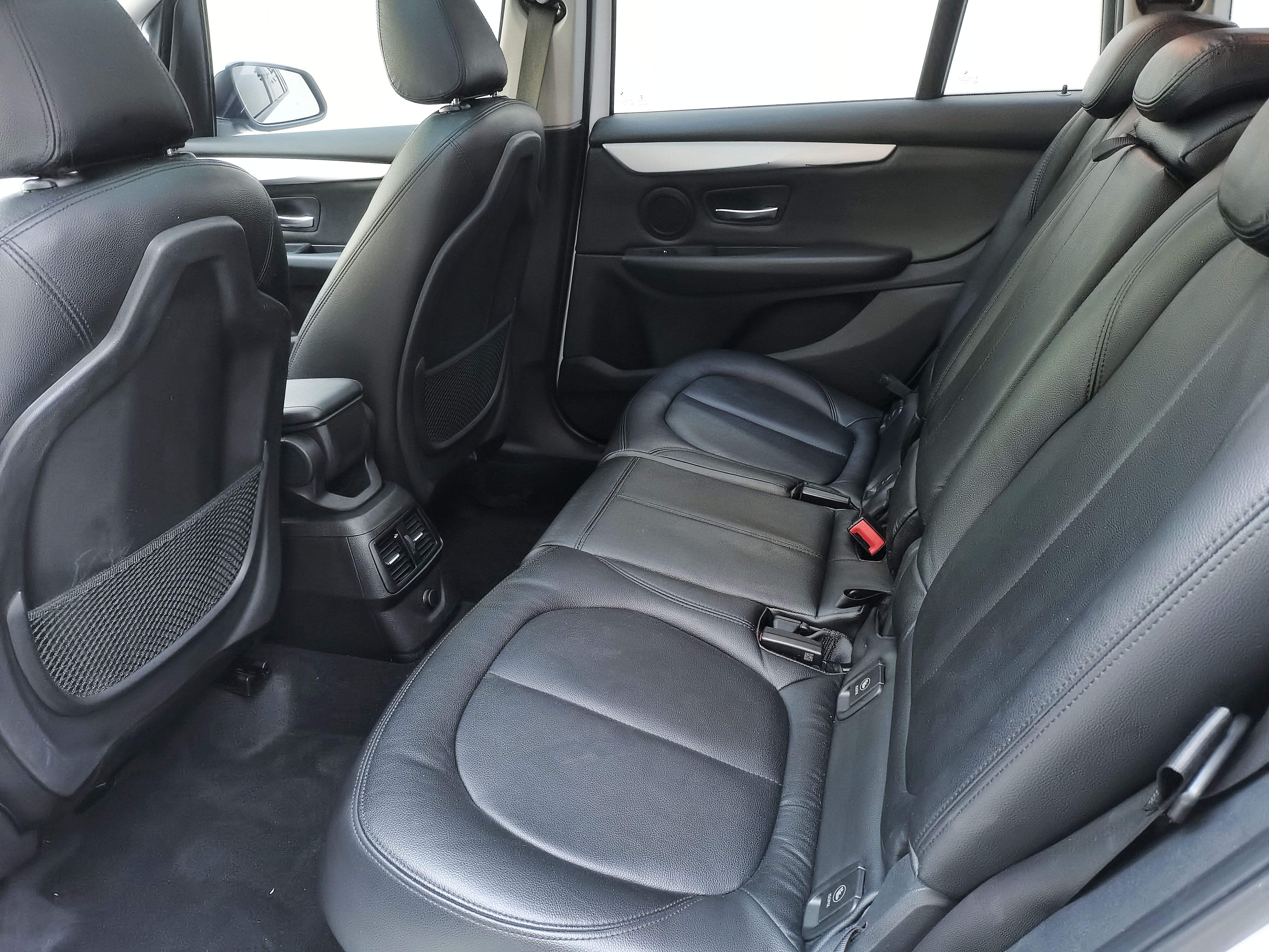 BMW 2 Series Gran Tourer 2018 صورة سيارة #9