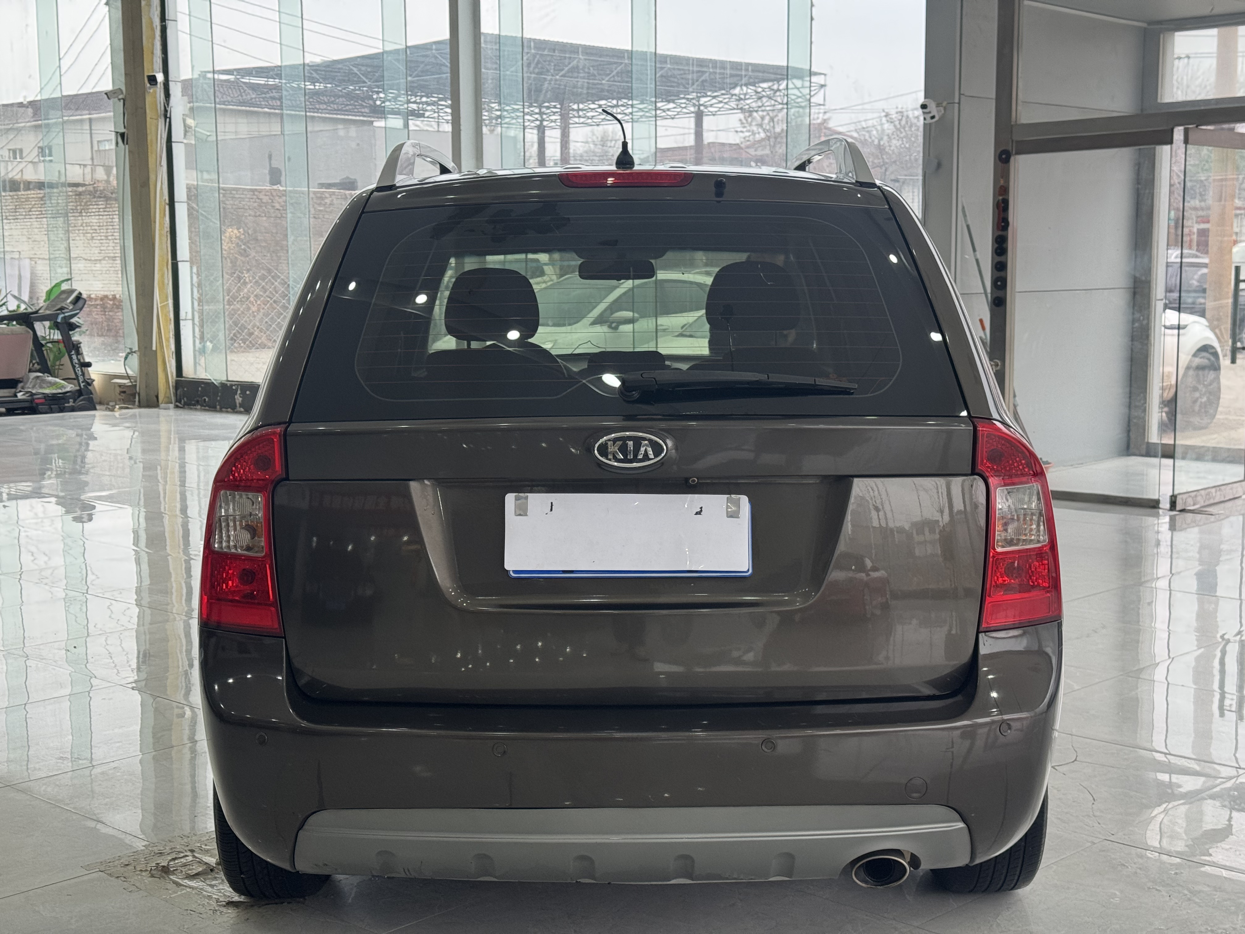 起亚 佳乐 2012 汽车图片 #9