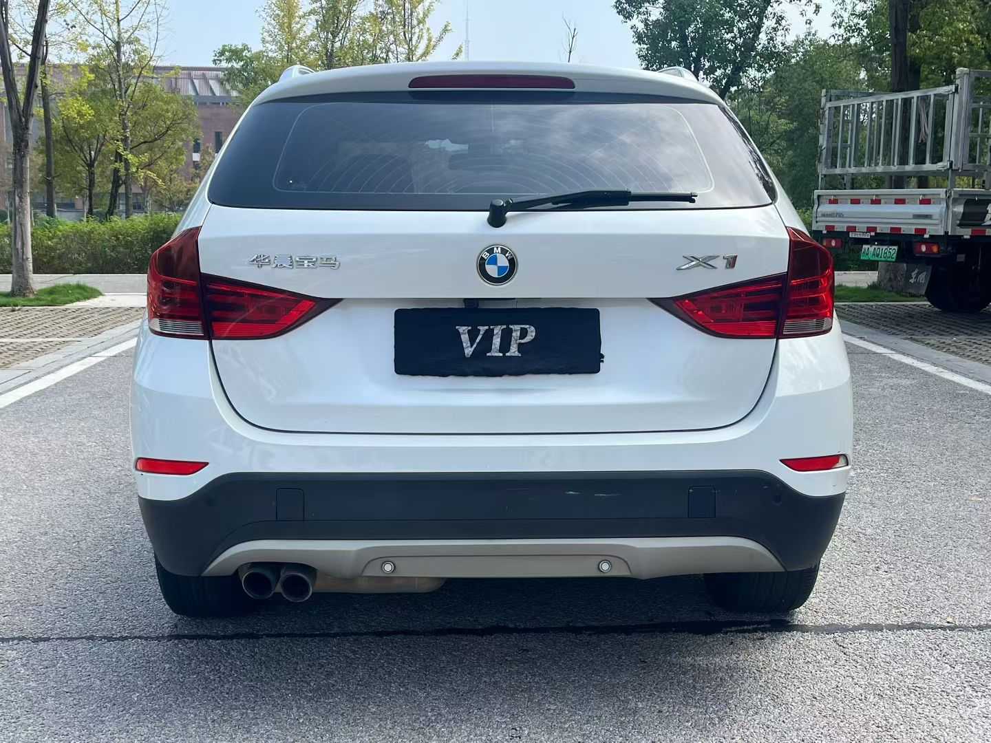 BMW X1 M35Li 2015 #9 BMW X1 M35Li 2015 car image #9