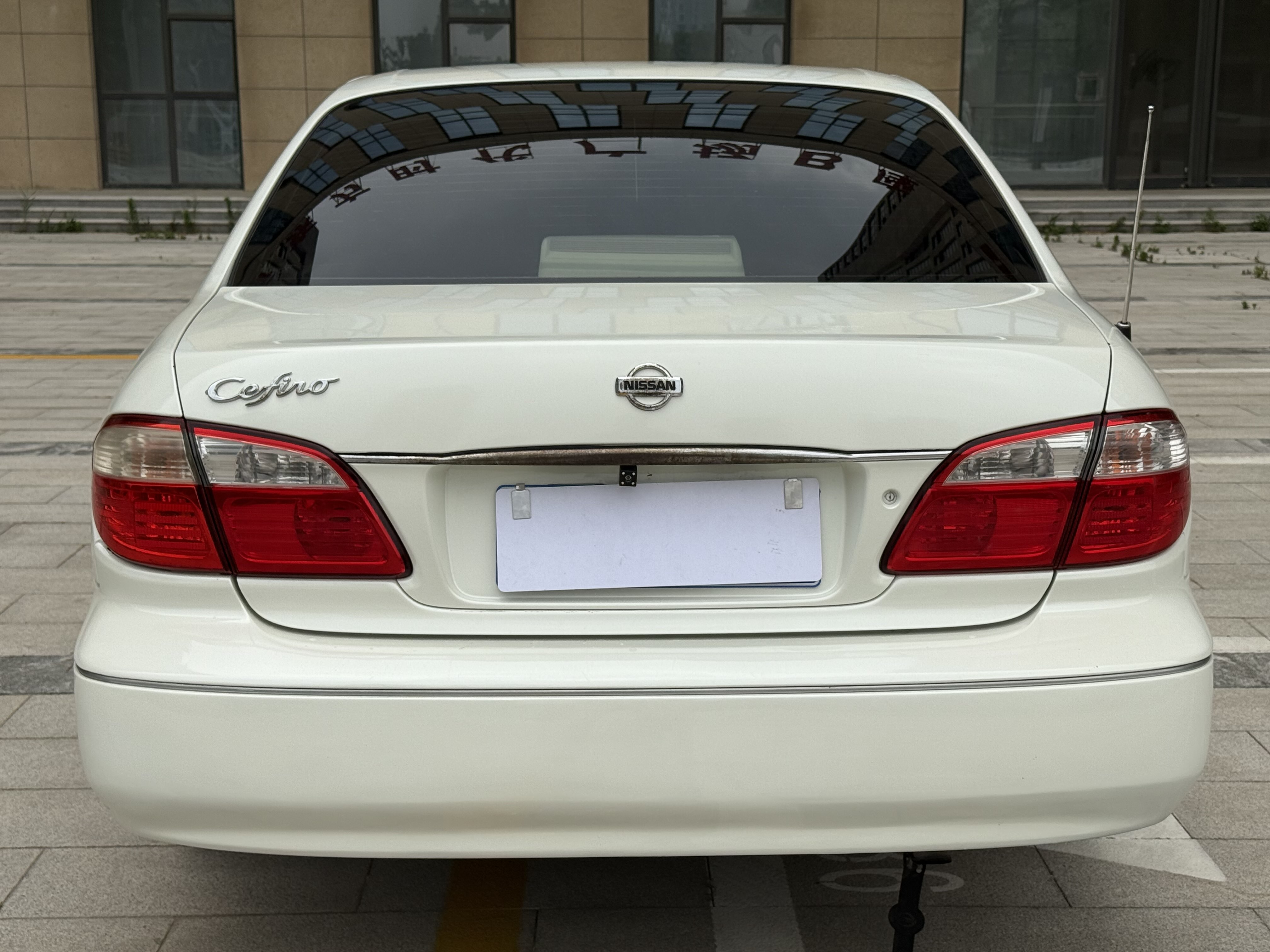 日产 风度 2002 汽车图片 #9