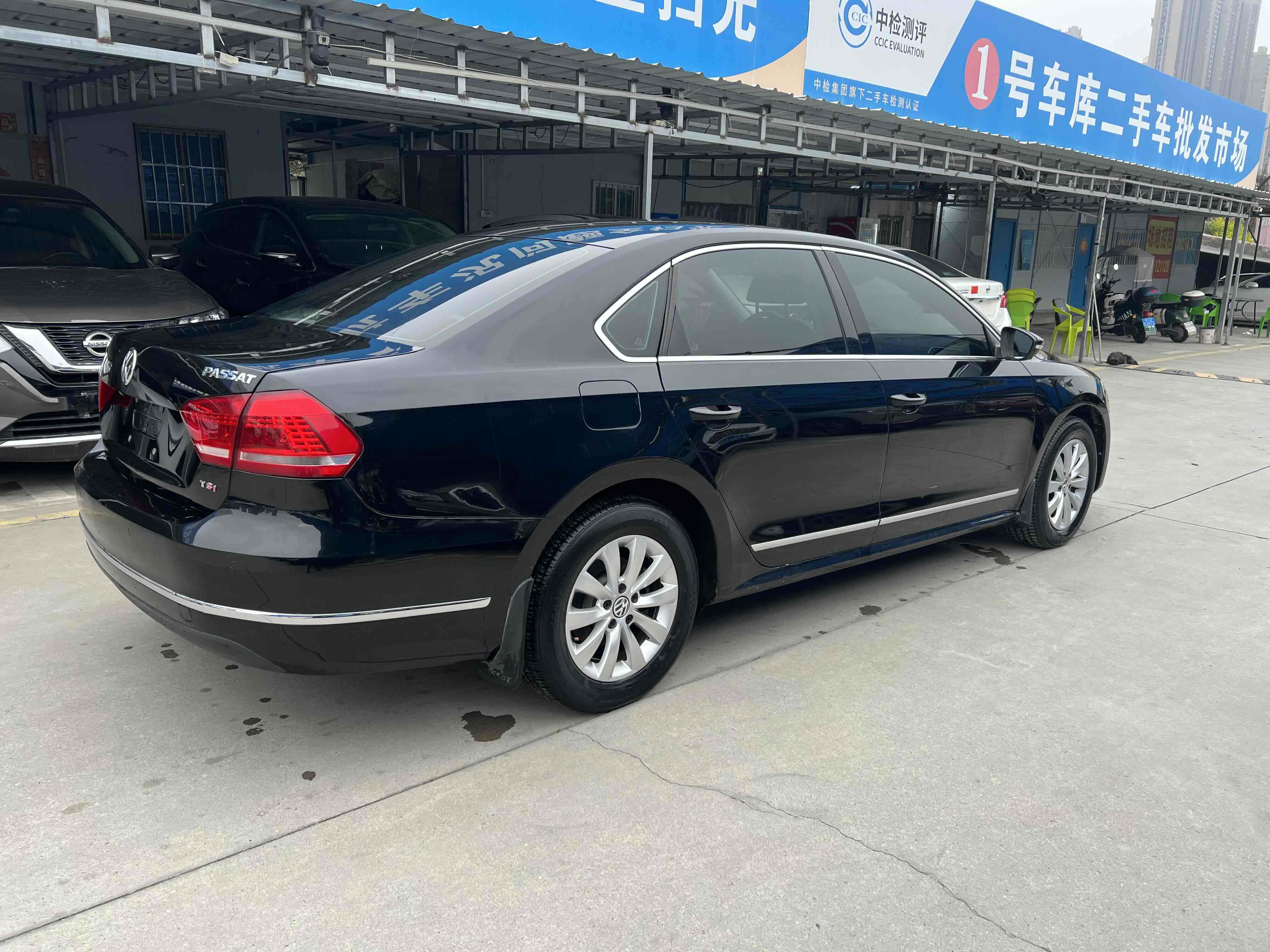 Volkswagen Passat 2015 car image #9
