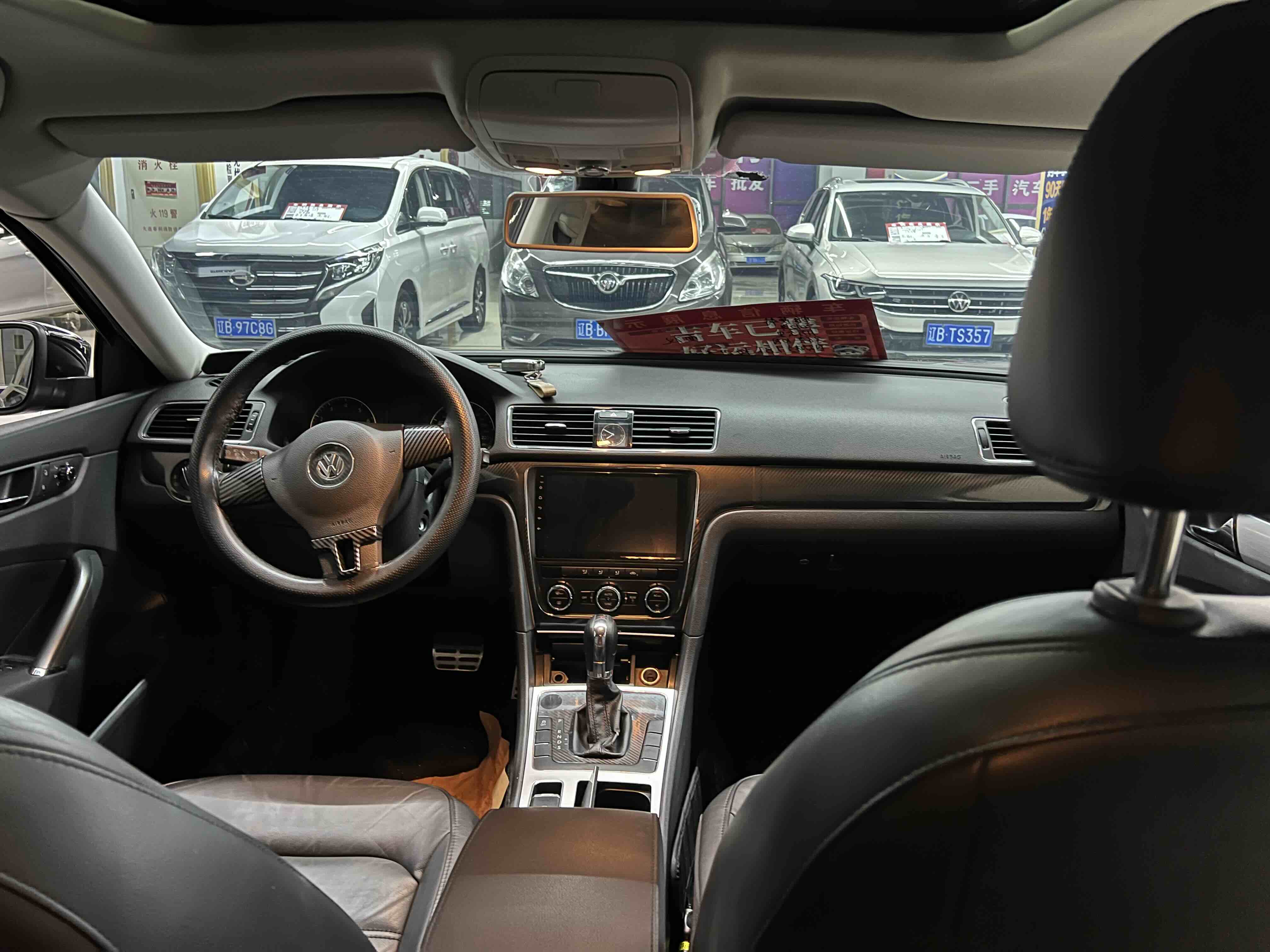 Volkswagen Passat 2012 #9 Volkswagen Passat 2012 car image #9
