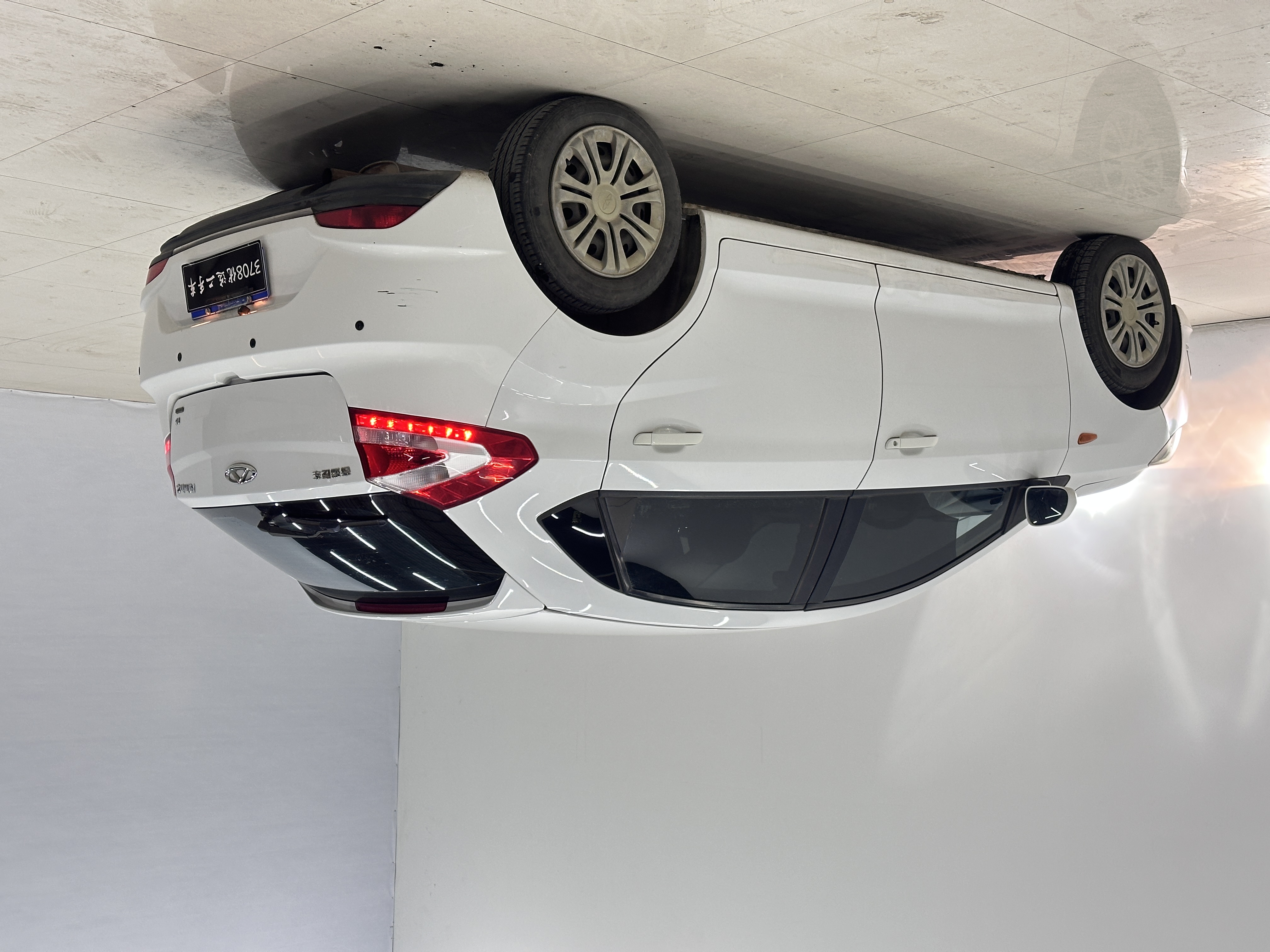 Chery Fulwin 2 2016 #9 Chery Fulwin 2 2016 car image #9