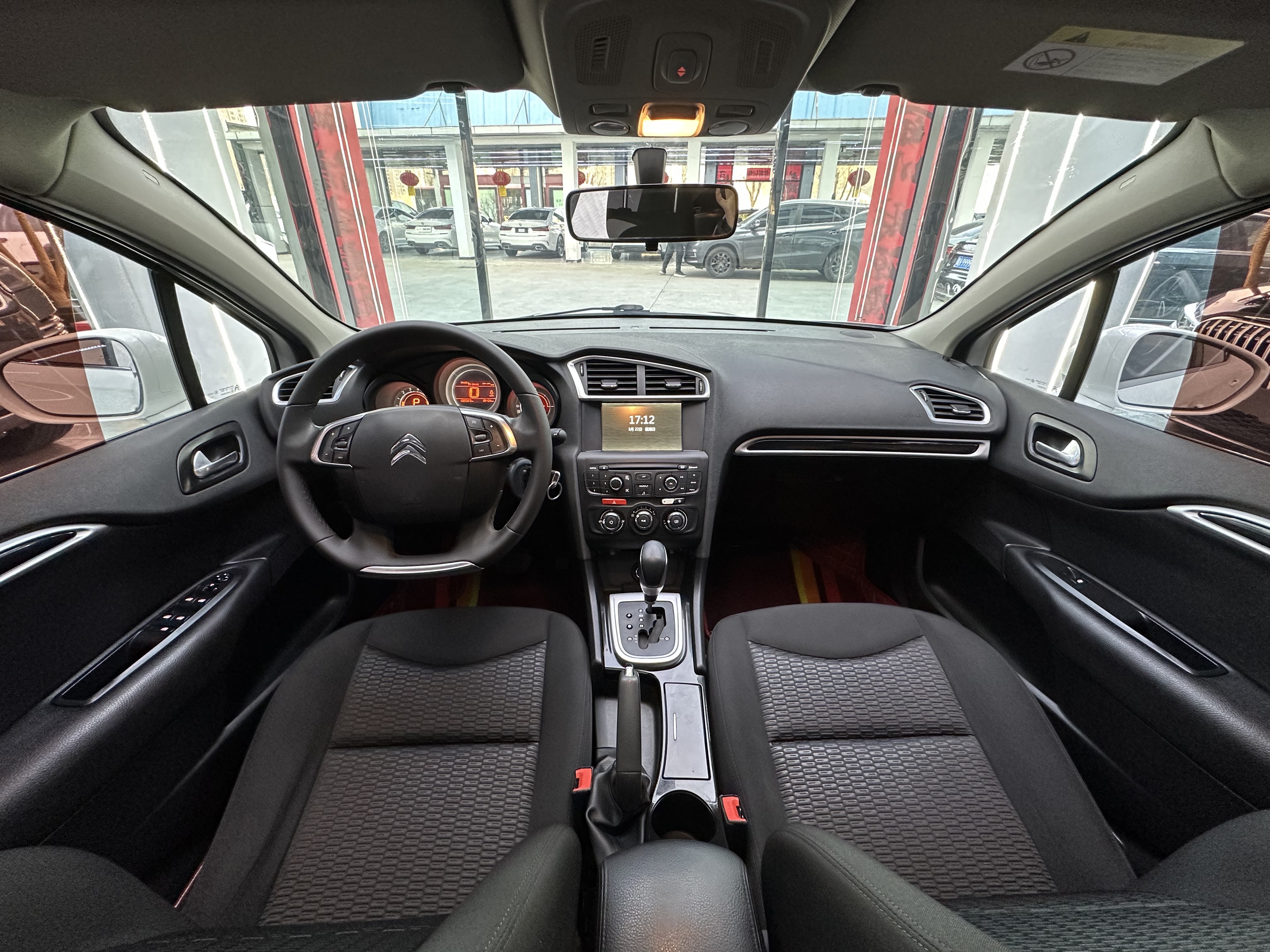 Citroen C4L 2016 imagem de carro #9