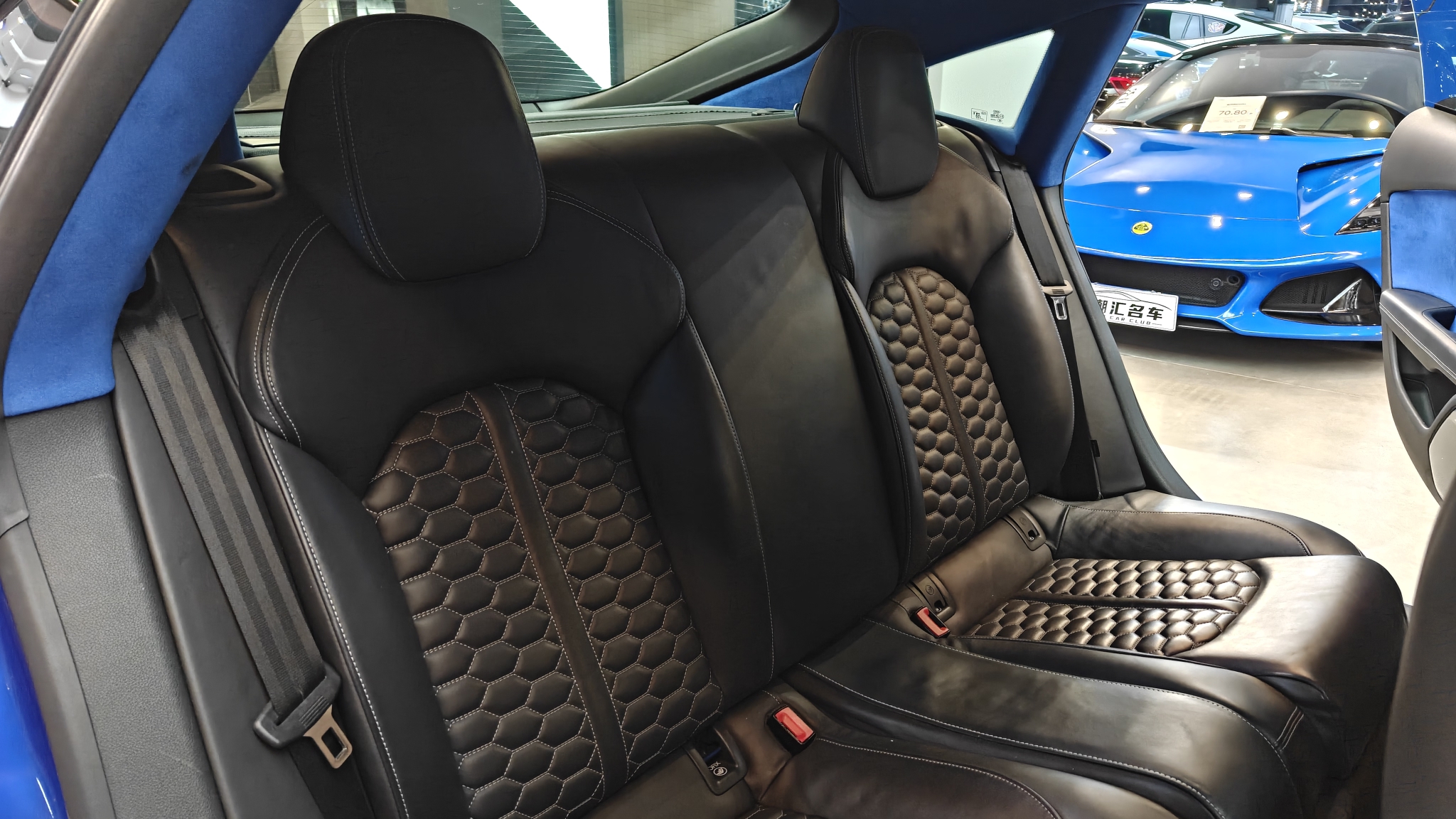 Audi RS 7 2017 car image #9