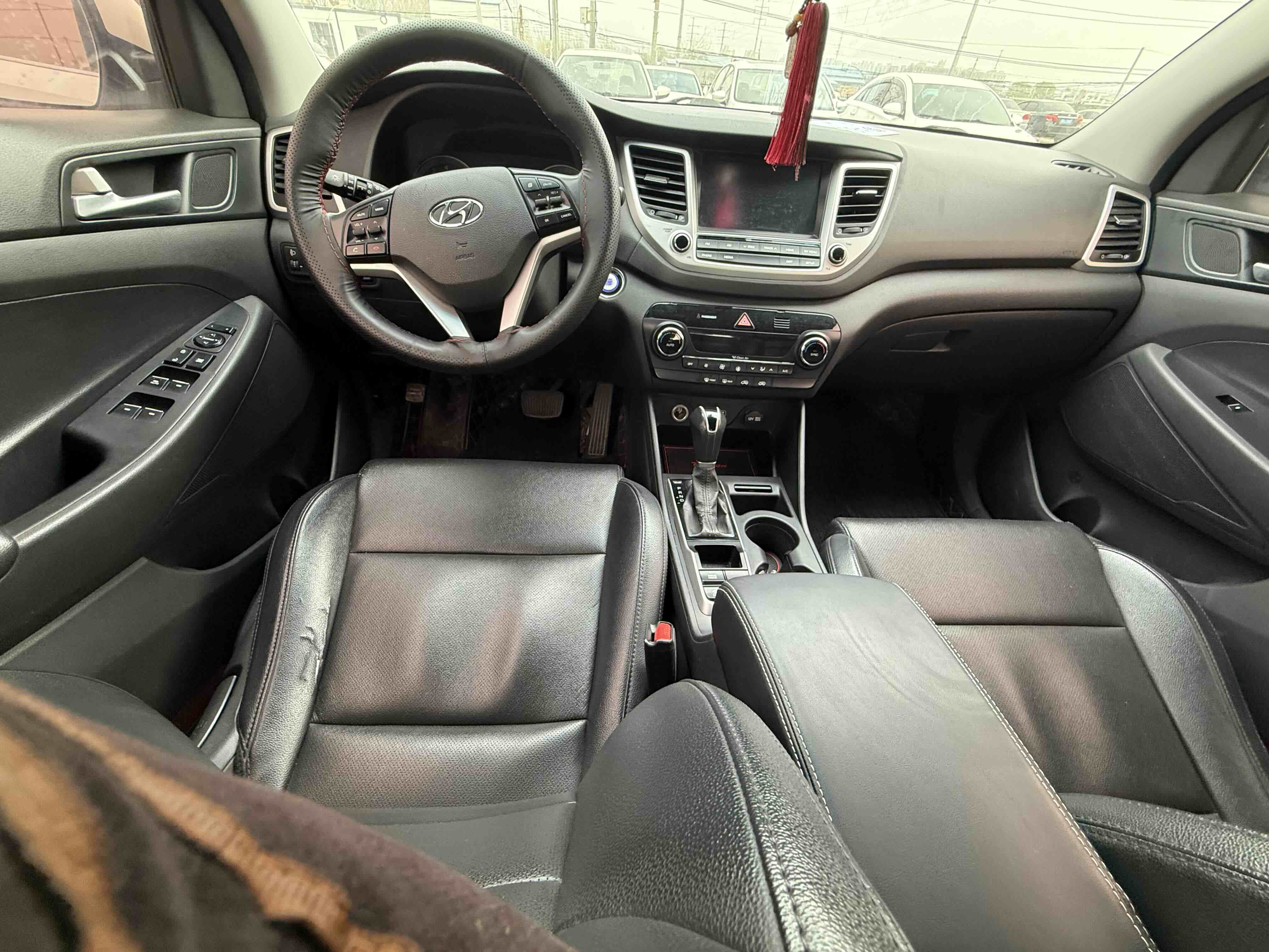 Hyundai Tucson 2017 car image #9