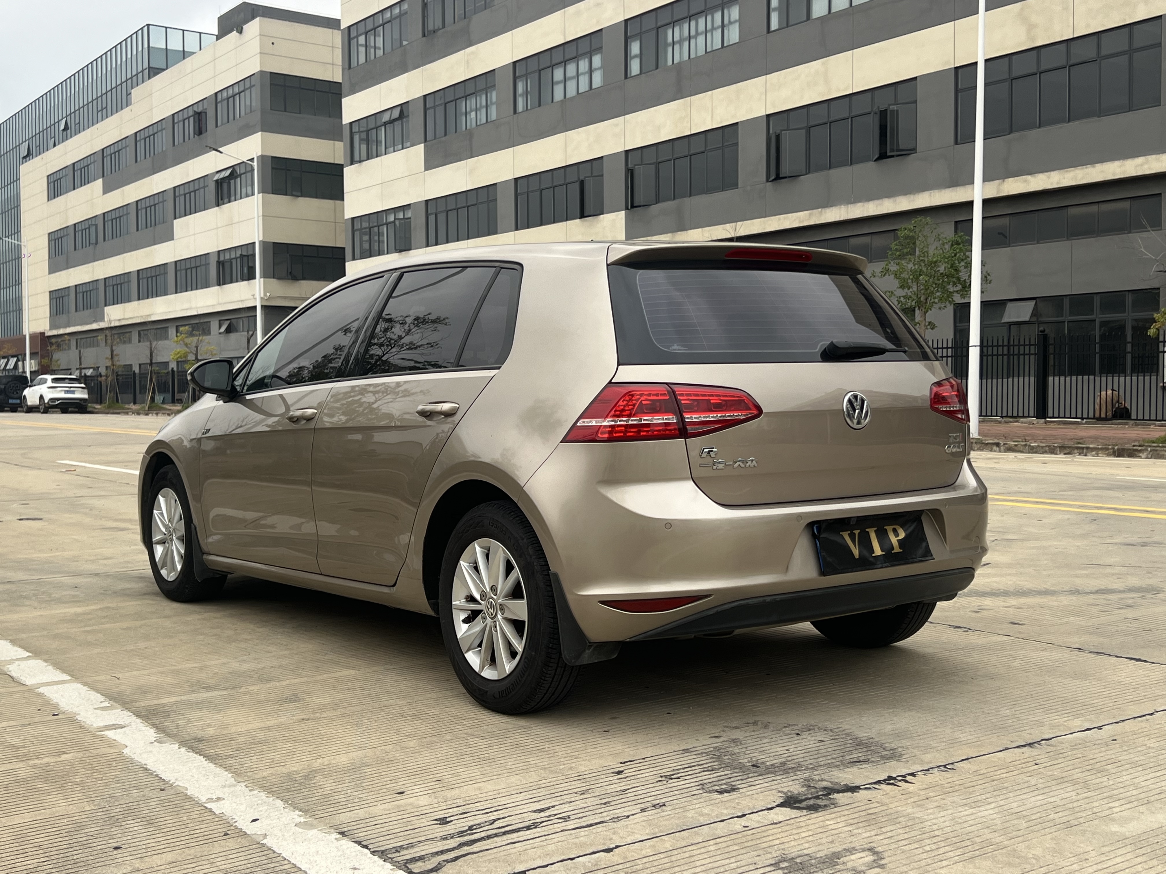 Volkswagen Golf 2015 #9 Volkswagen Golf 2015 car image #9